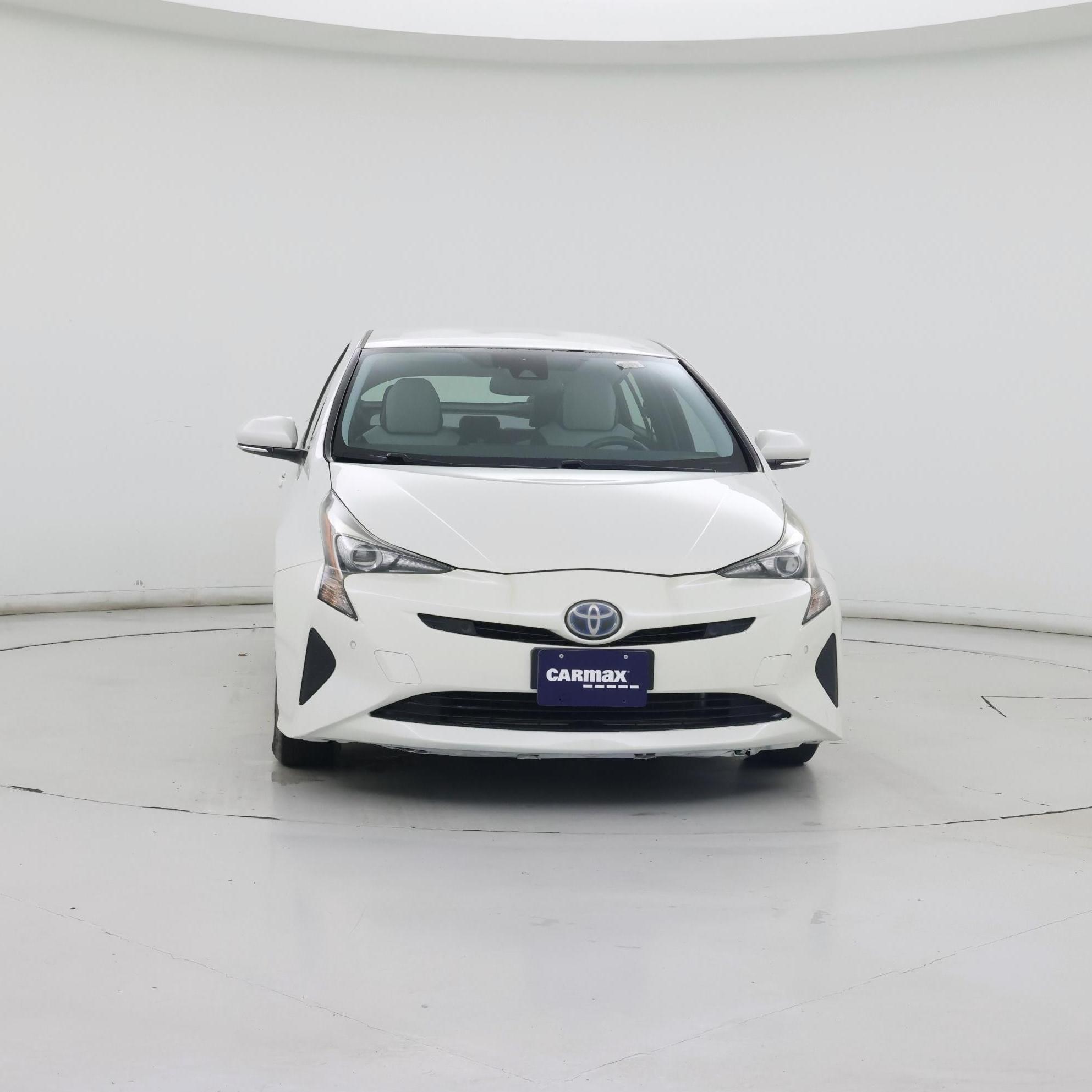 Thumbnail: 2017 Toyota Prius - 5