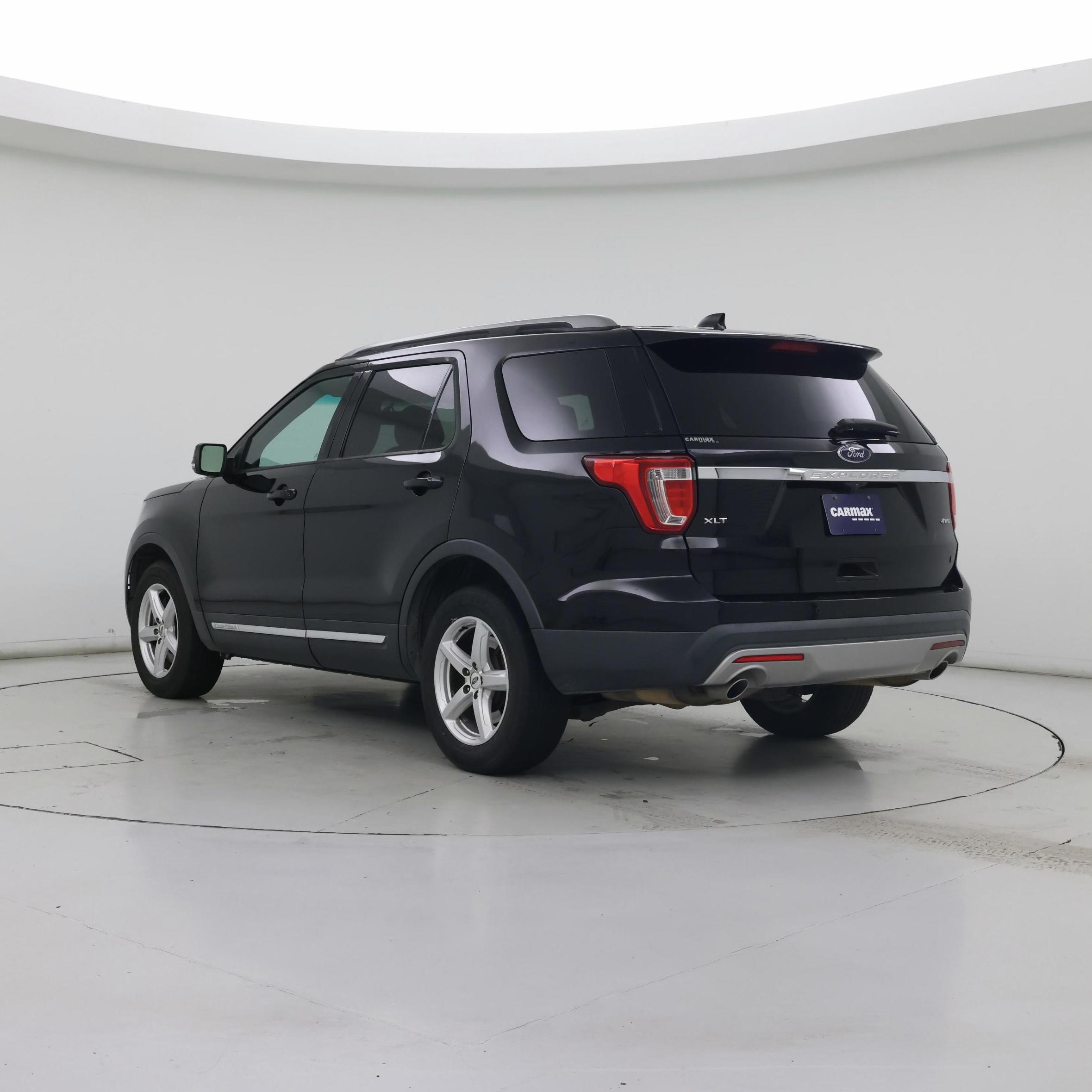 Thumbnail: 2017 Ford Explorer - 2