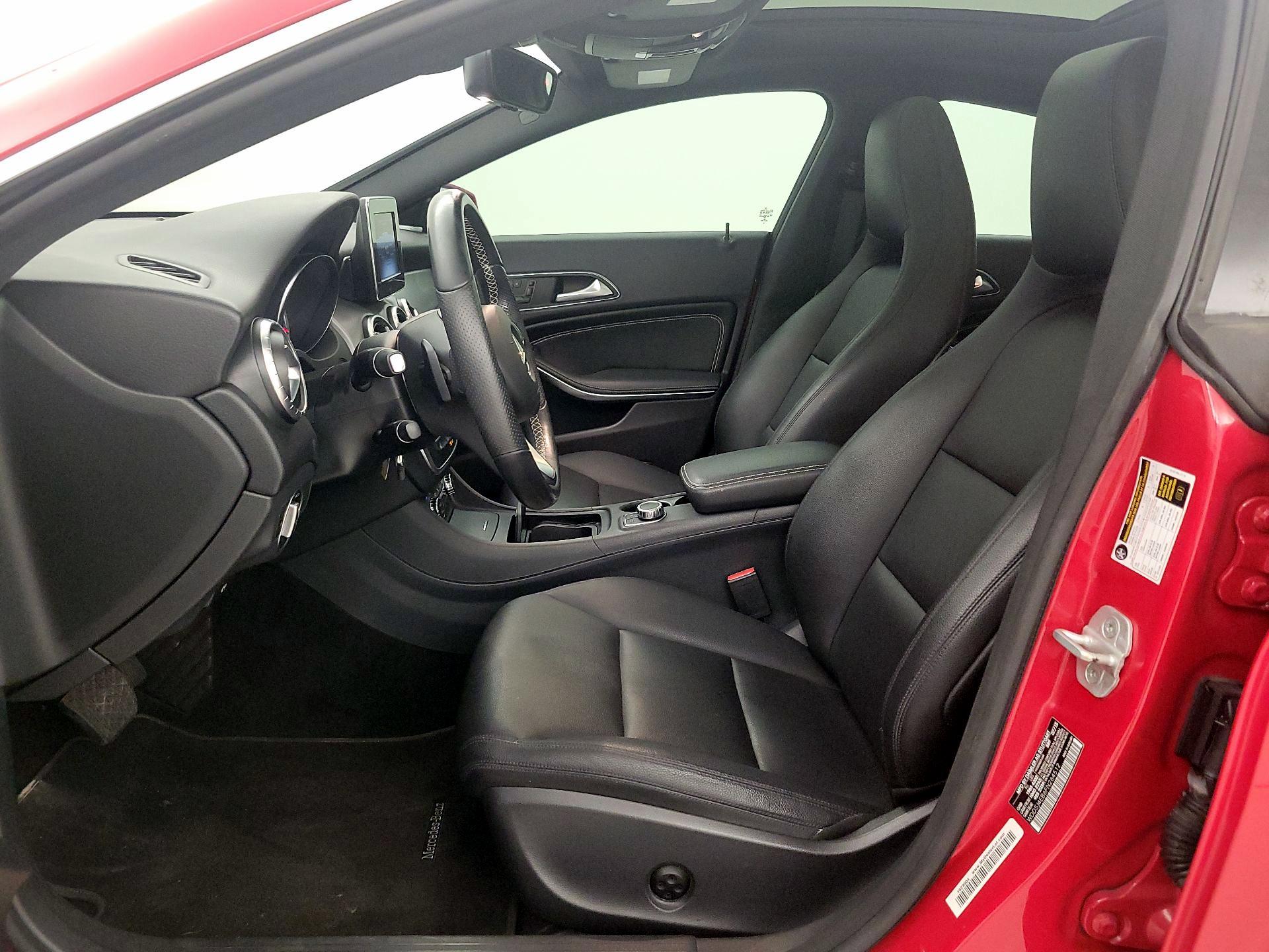 Thumbnail: 2015 Mercedes-Benz CLA - 11