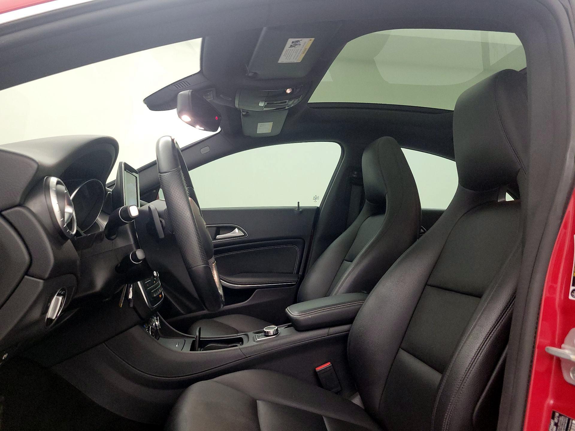 Thumbnail: 2015 Mercedes-Benz CLA - 18