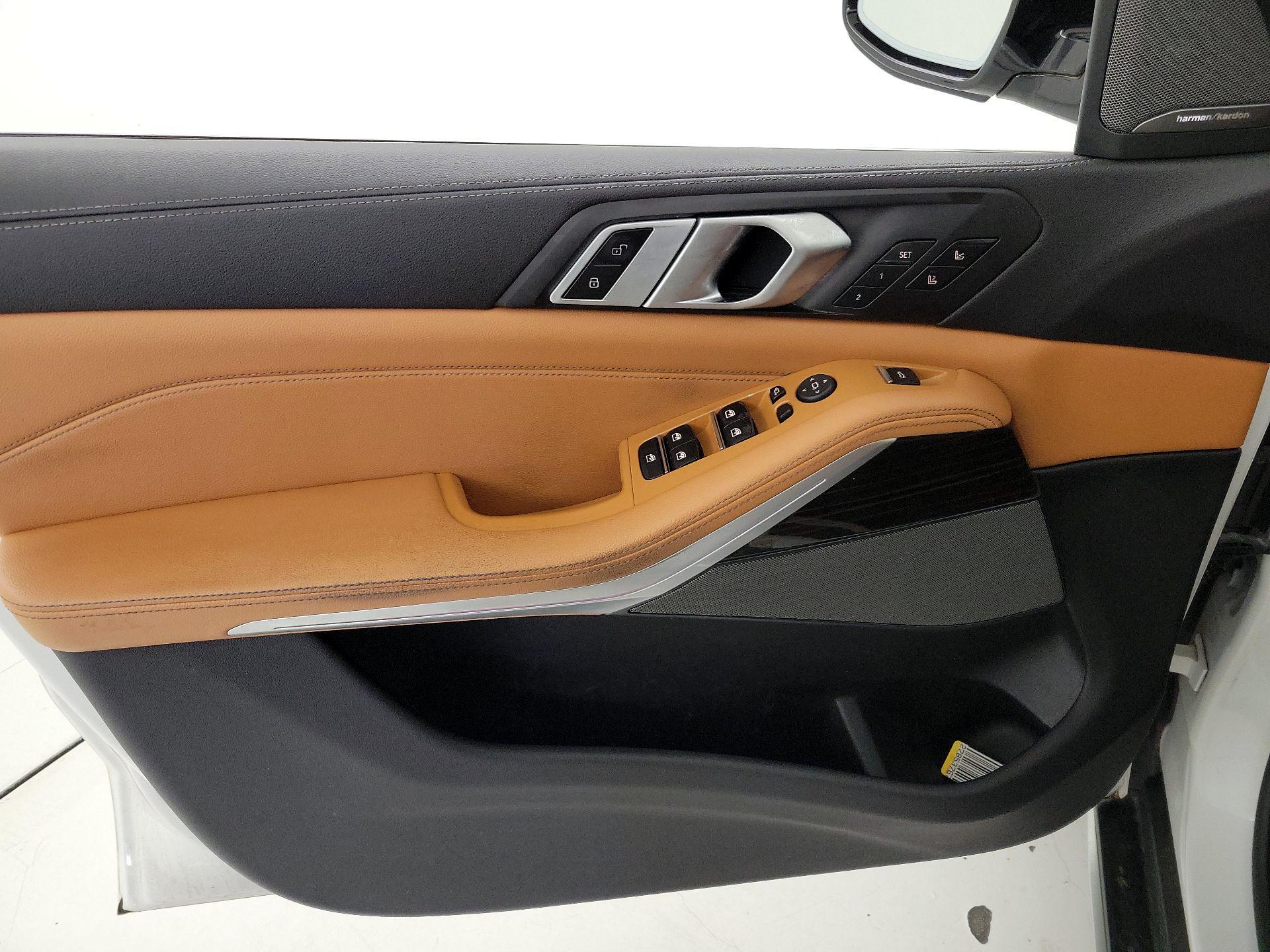 Thumbnail: 2020 BMW X5 - 12
