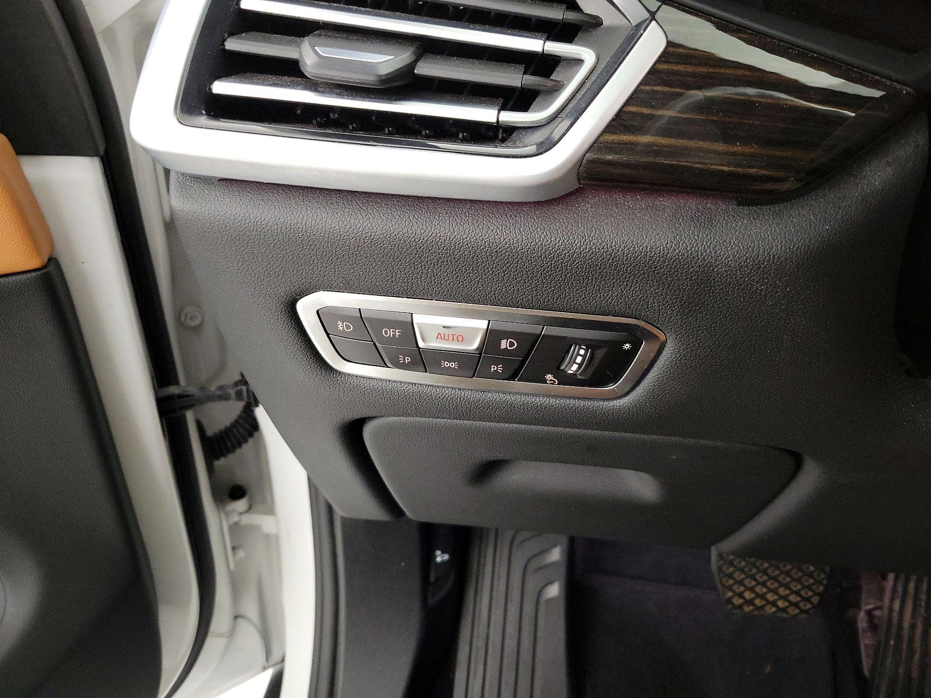 Thumbnail: 2020 BMW X5 - 13