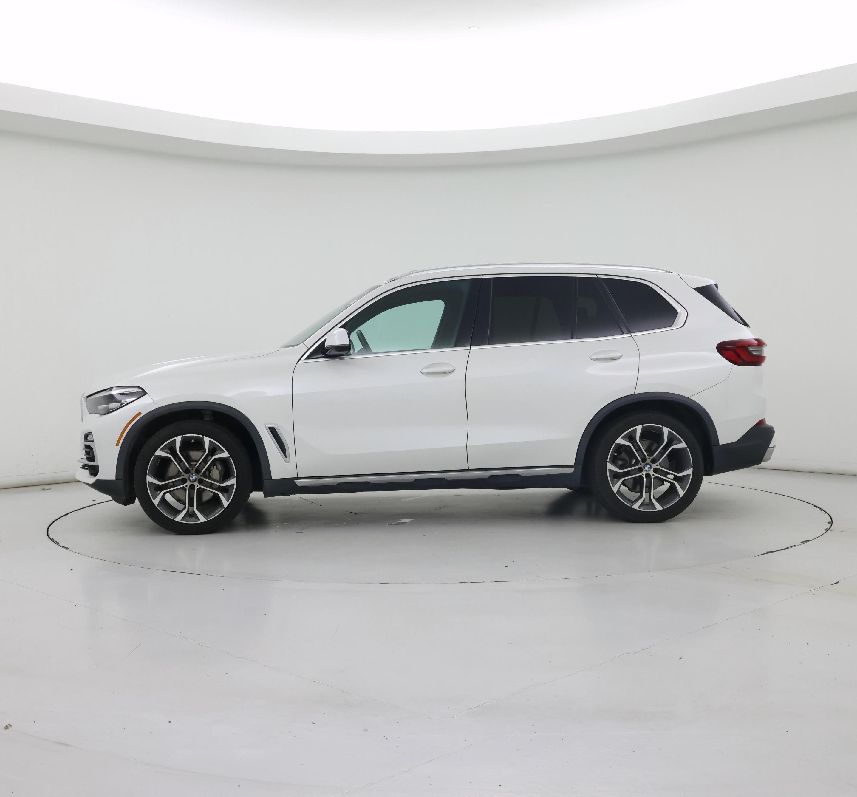 Thumbnail: 2020 BMW X5 - 3