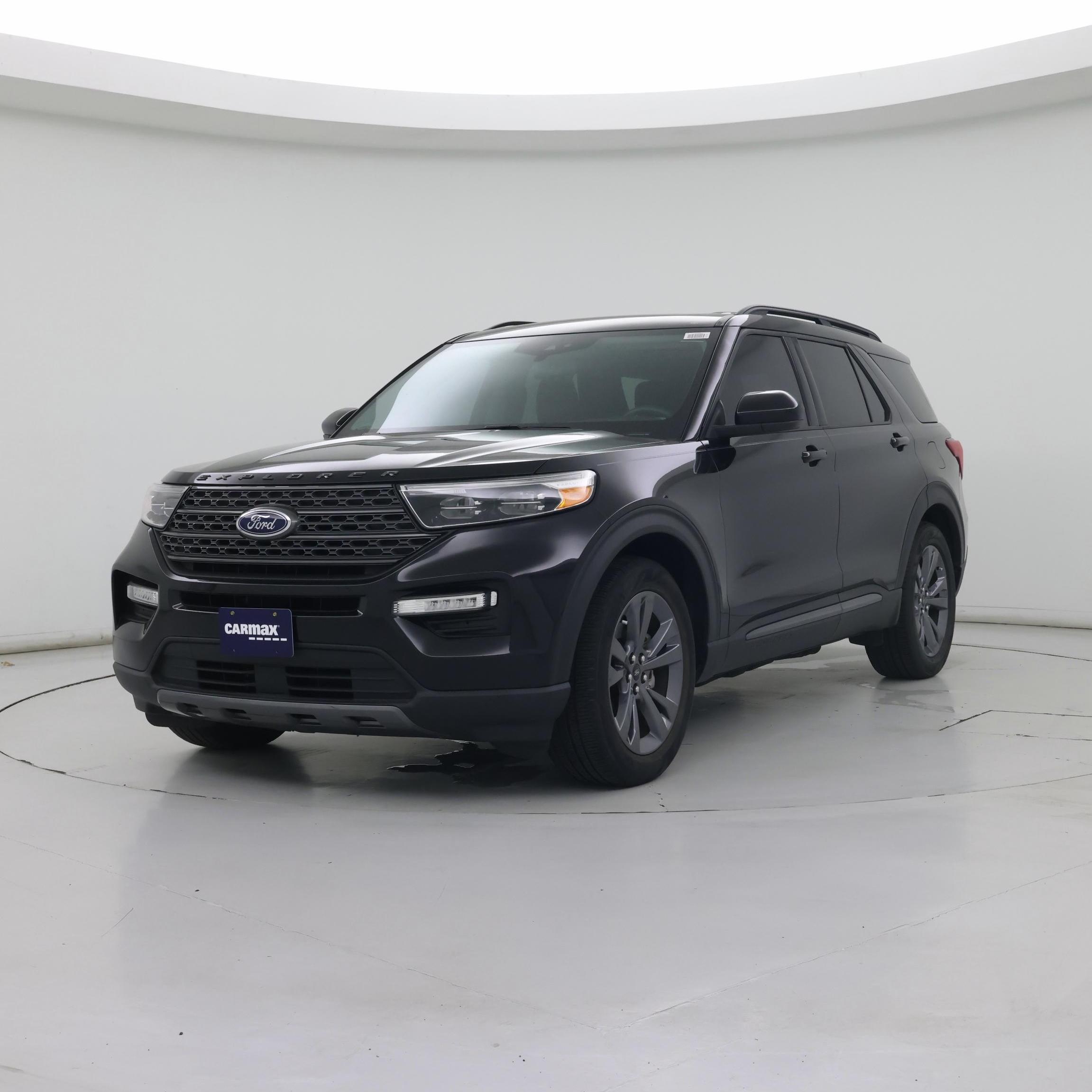 Thumbnail: 2022 Ford Explorer - 4