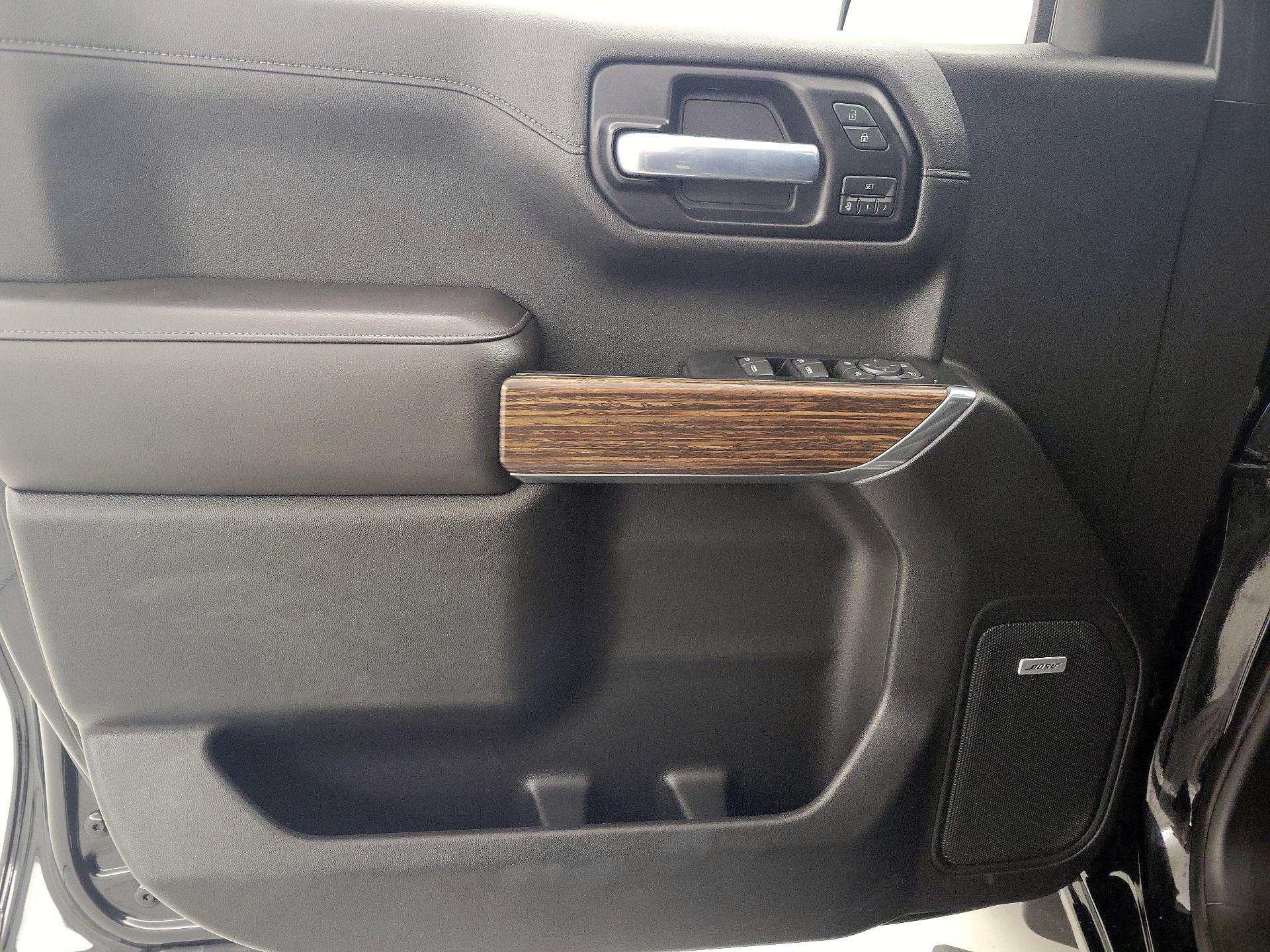 Thumbnail: 2019 Chevrolet Silverado 1500 - 12