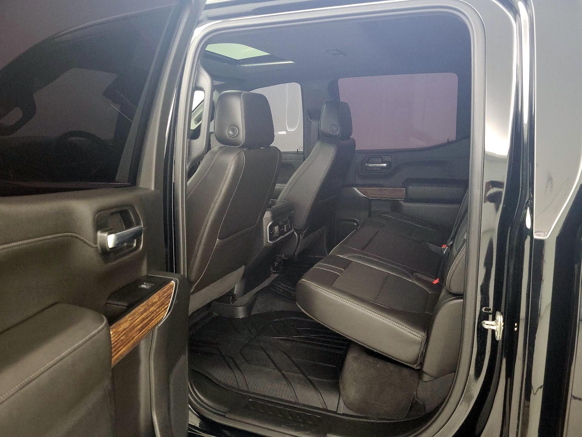 Thumbnail: 2019 Chevrolet Silverado 1500 - 20