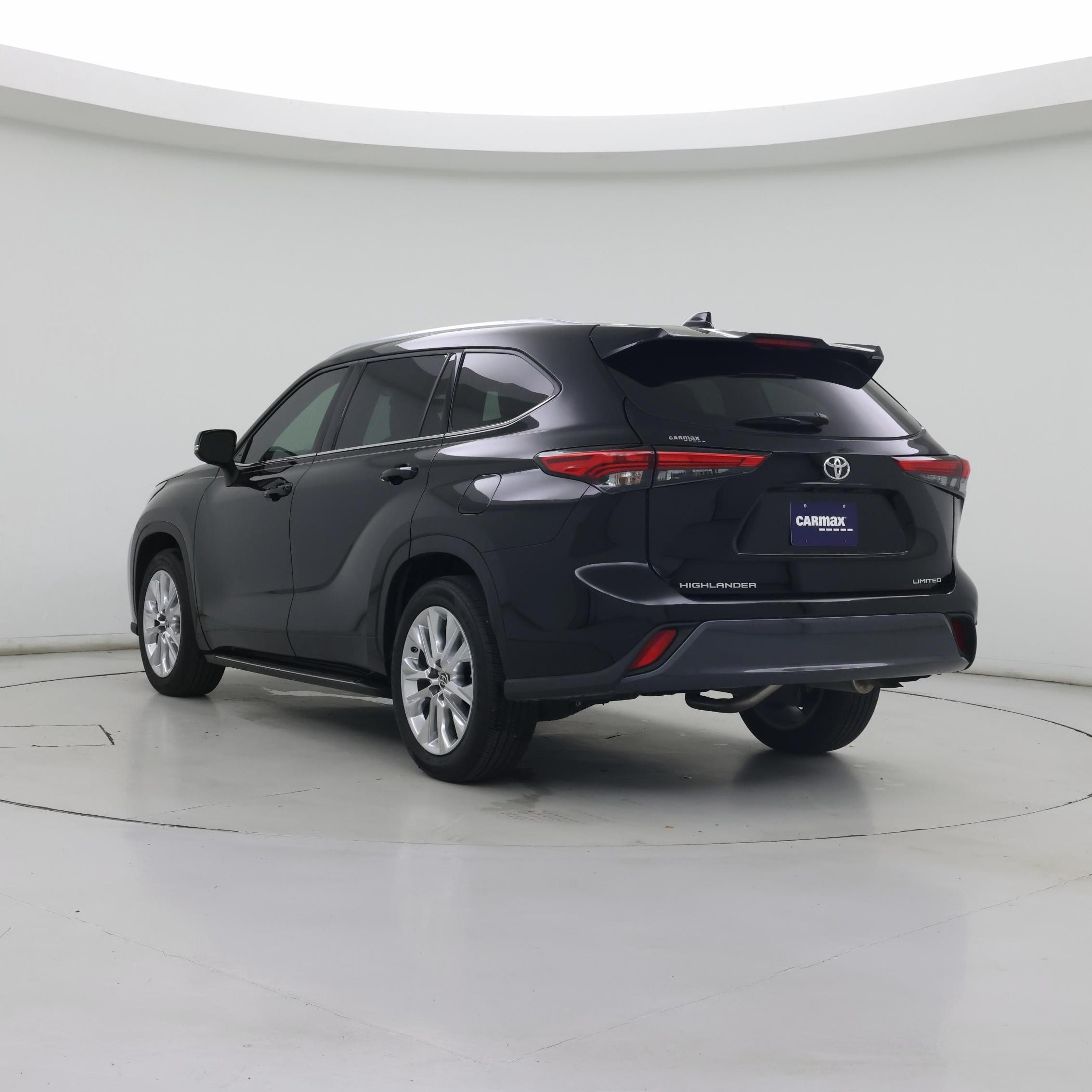 Thumbnail: 2021 Toyota Highlander - 2