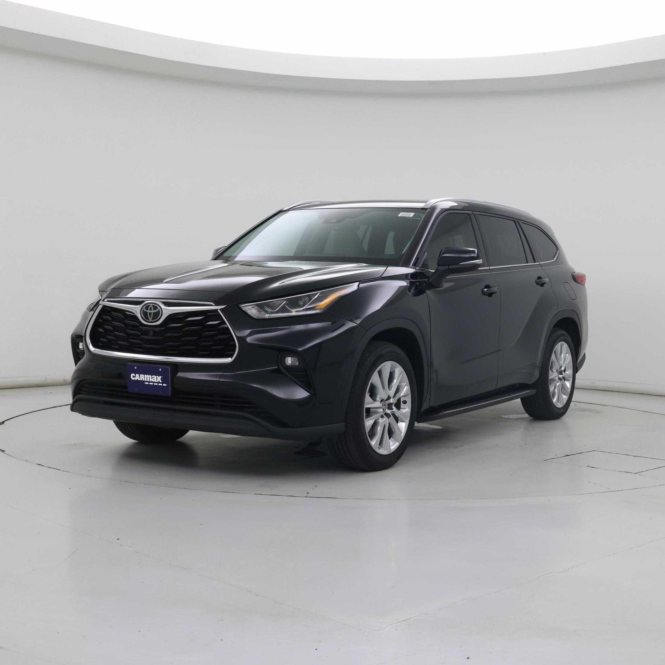 Thumbnail: 2021 Toyota Highlander - 4