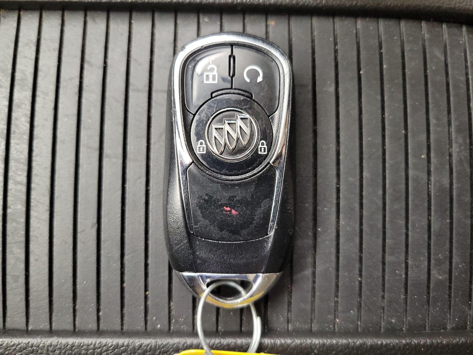 2017 Buick Encore Essence - Photo 24