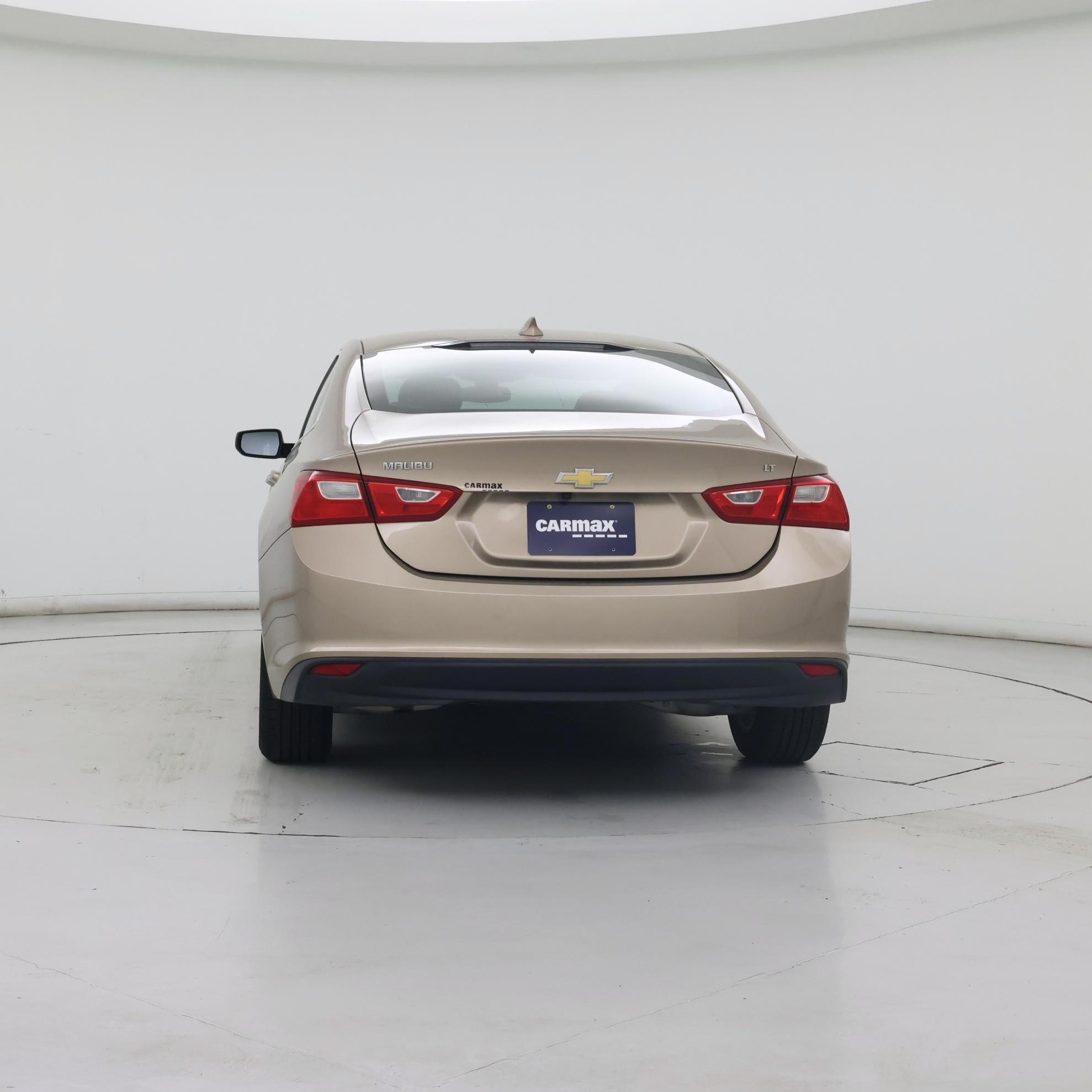 Thumbnail: 2018 Chevrolet Malibu - 6