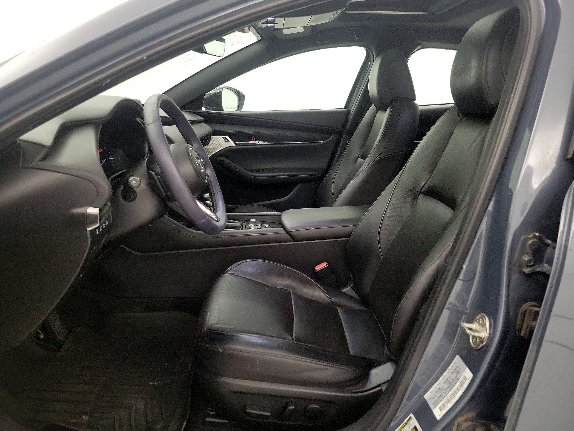 Thumbnail: 2021 Mazda Mazda3 - 11