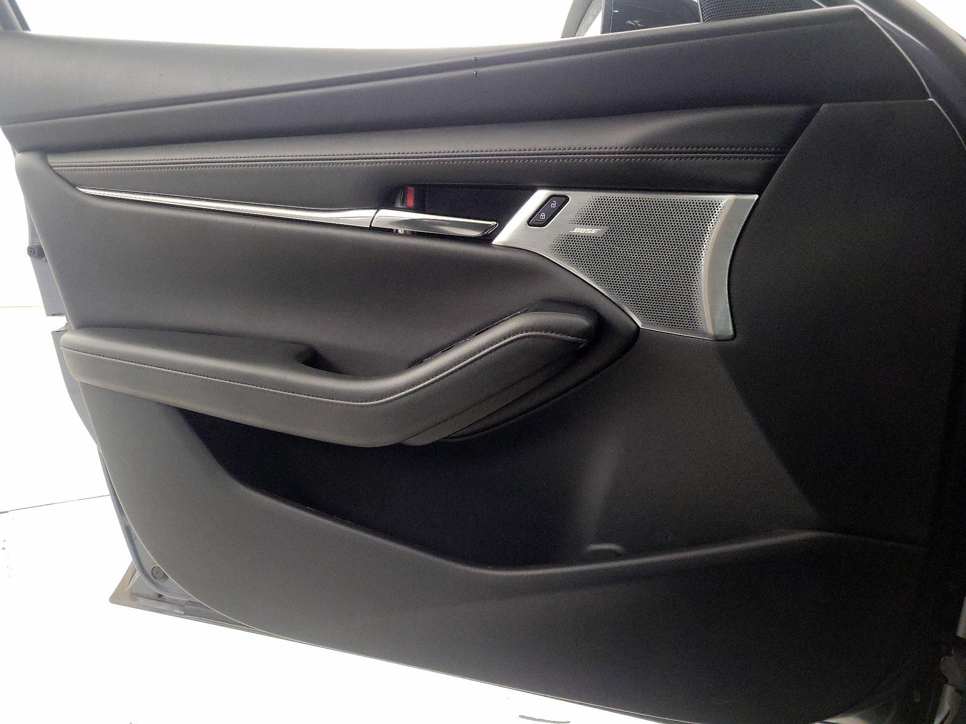 Thumbnail: 2021 Mazda Mazda3 - 12