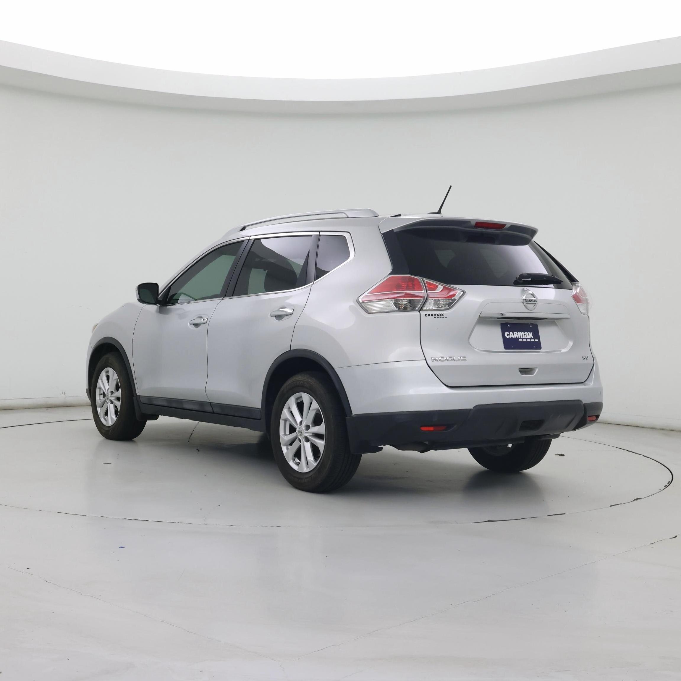 Thumbnail: 2015 Nissan Rogue - 2