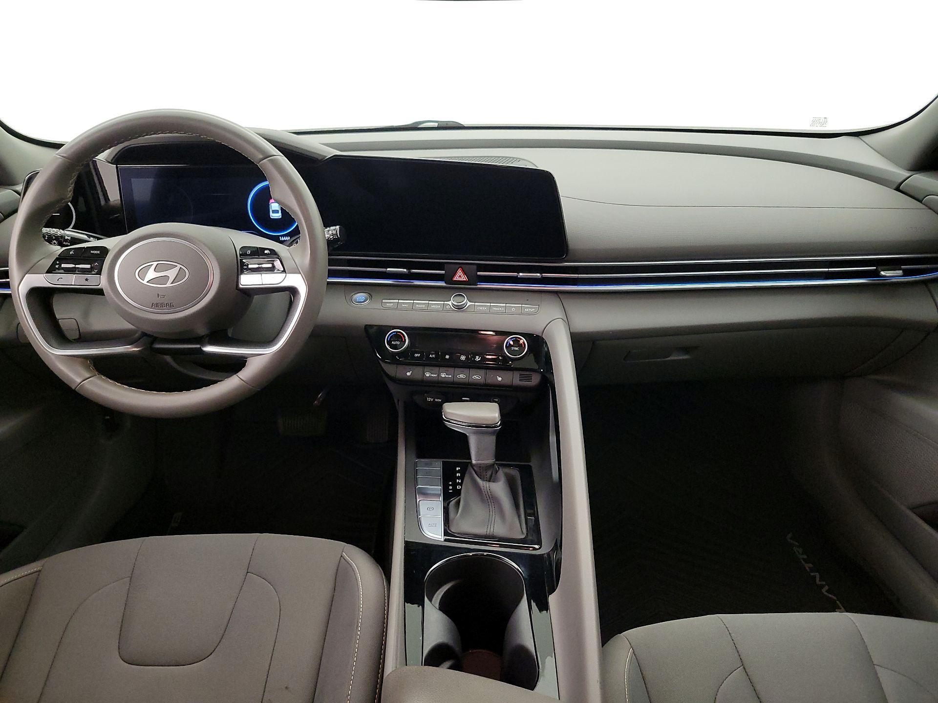 Thumbnail: 2024 Hyundai Elantra - 9