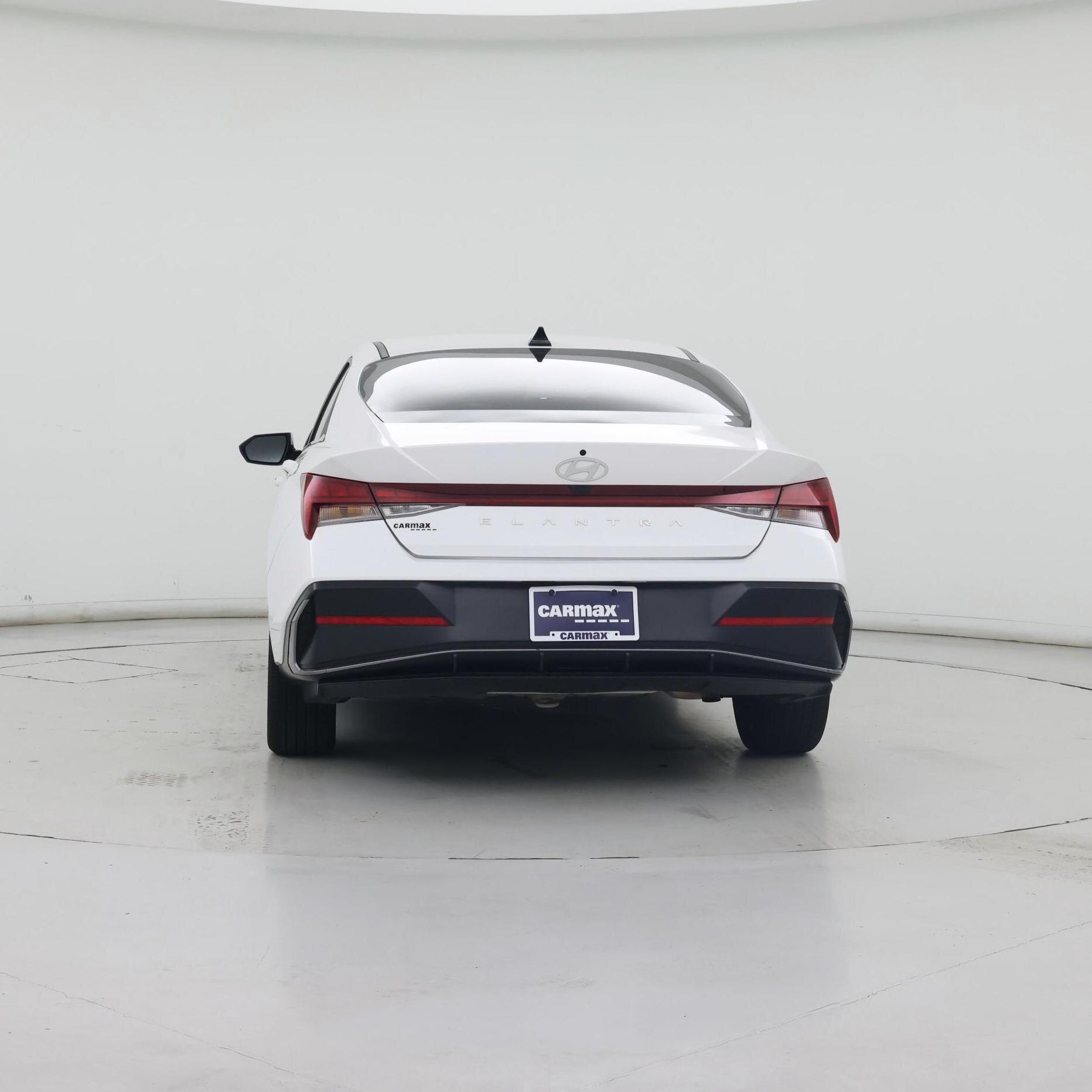 Thumbnail: 2024 Hyundai Elantra - 6