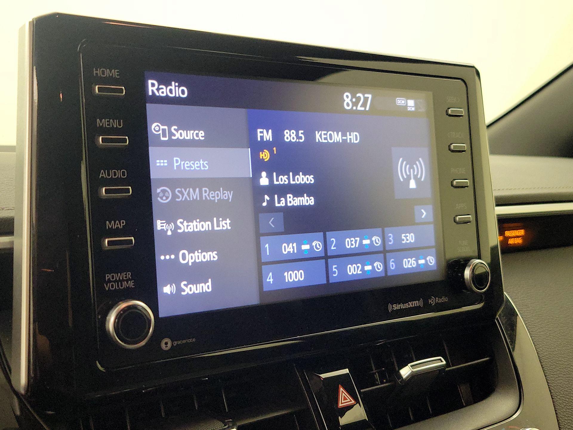 Thumbnail: 2021 Toyota Corolla - 15