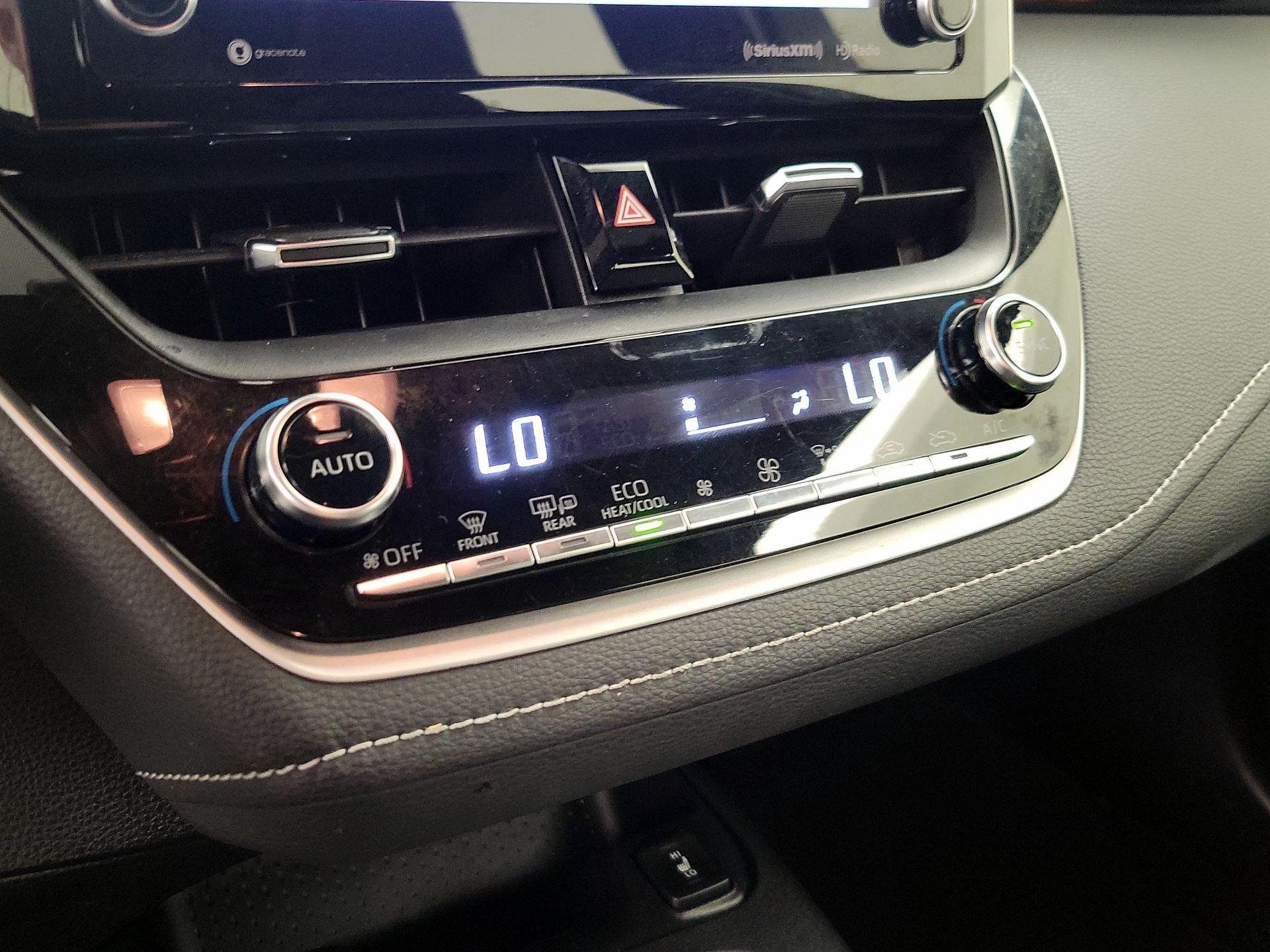 Thumbnail: 2021 Toyota Corolla - 16