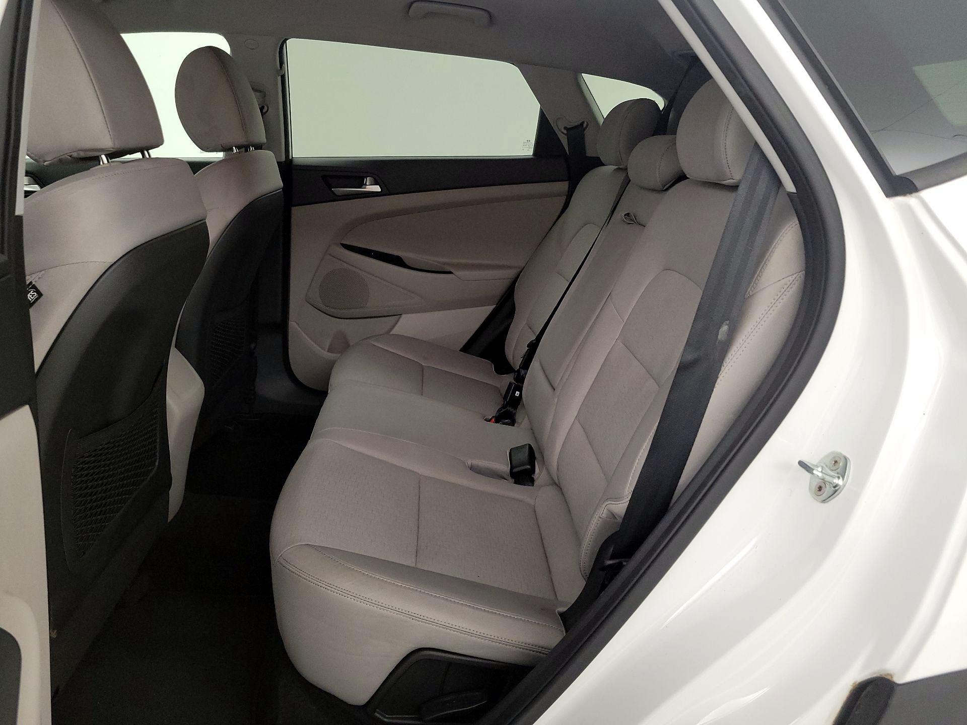 Thumbnail: 2020 Hyundai Tucson - 18