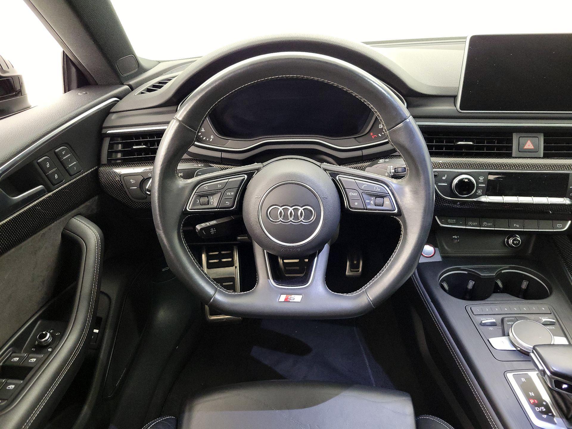 Thumbnail: 2019 Audi S5 - 10