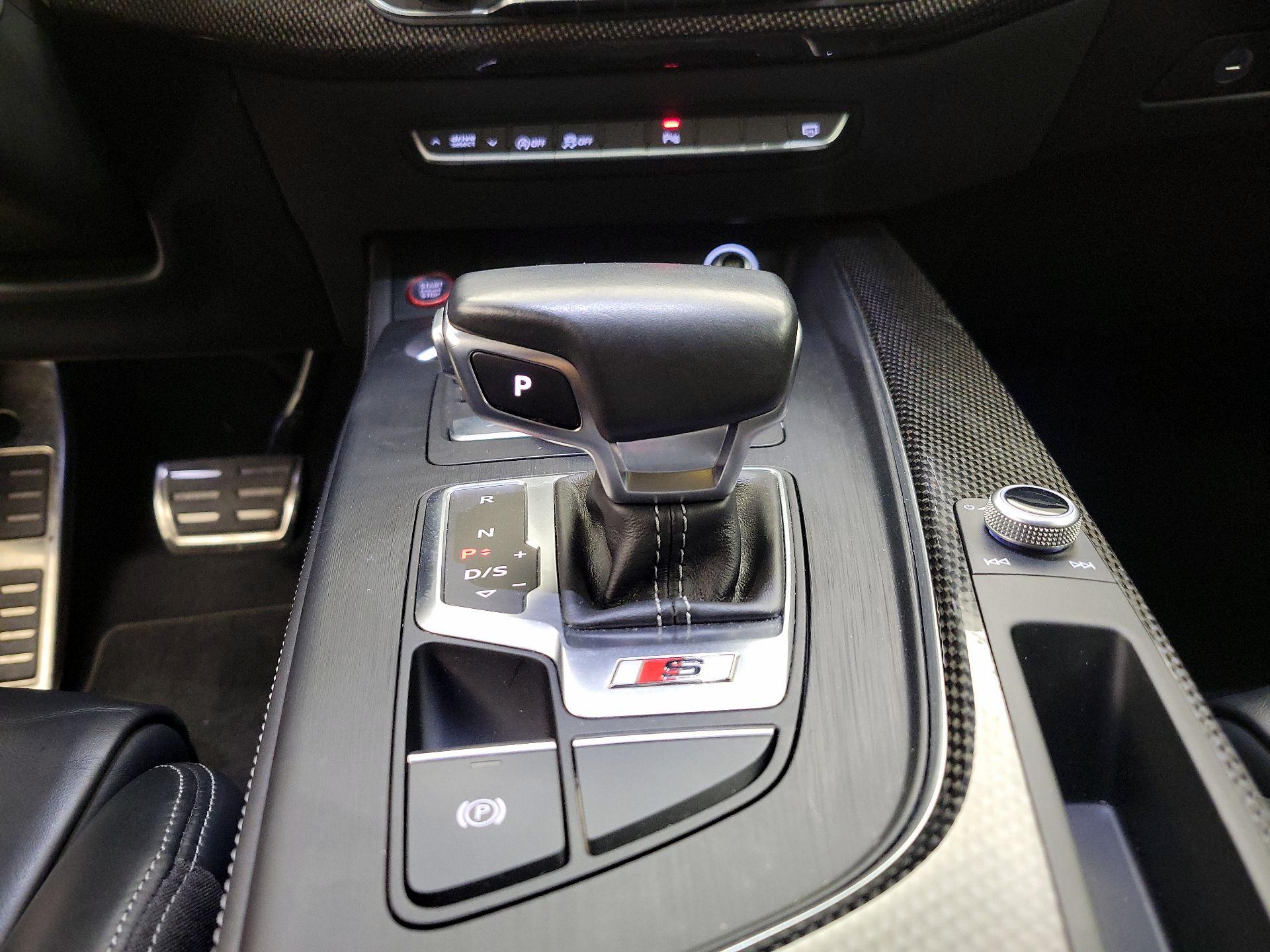 Thumbnail: 2019 Audi S5 - 17