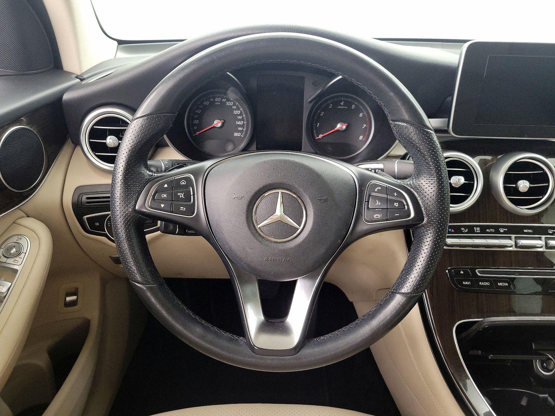 Thumbnail: 2019 Mercedes-Benz GLC - 10