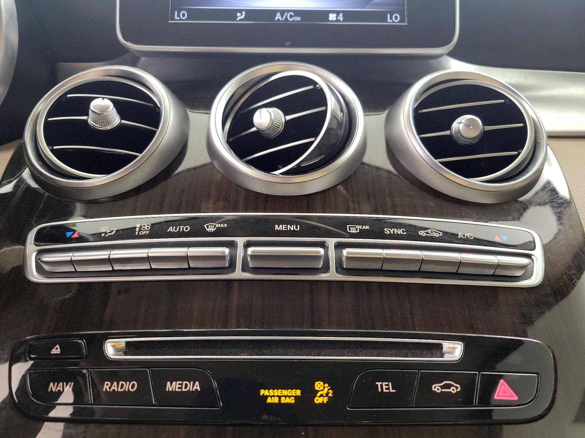 Thumbnail: 2019 Mercedes-Benz GLC - 16