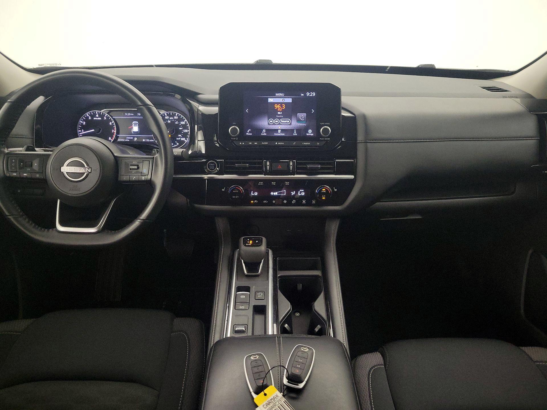 Thumbnail: 2024 Nissan Pathfinder - 9