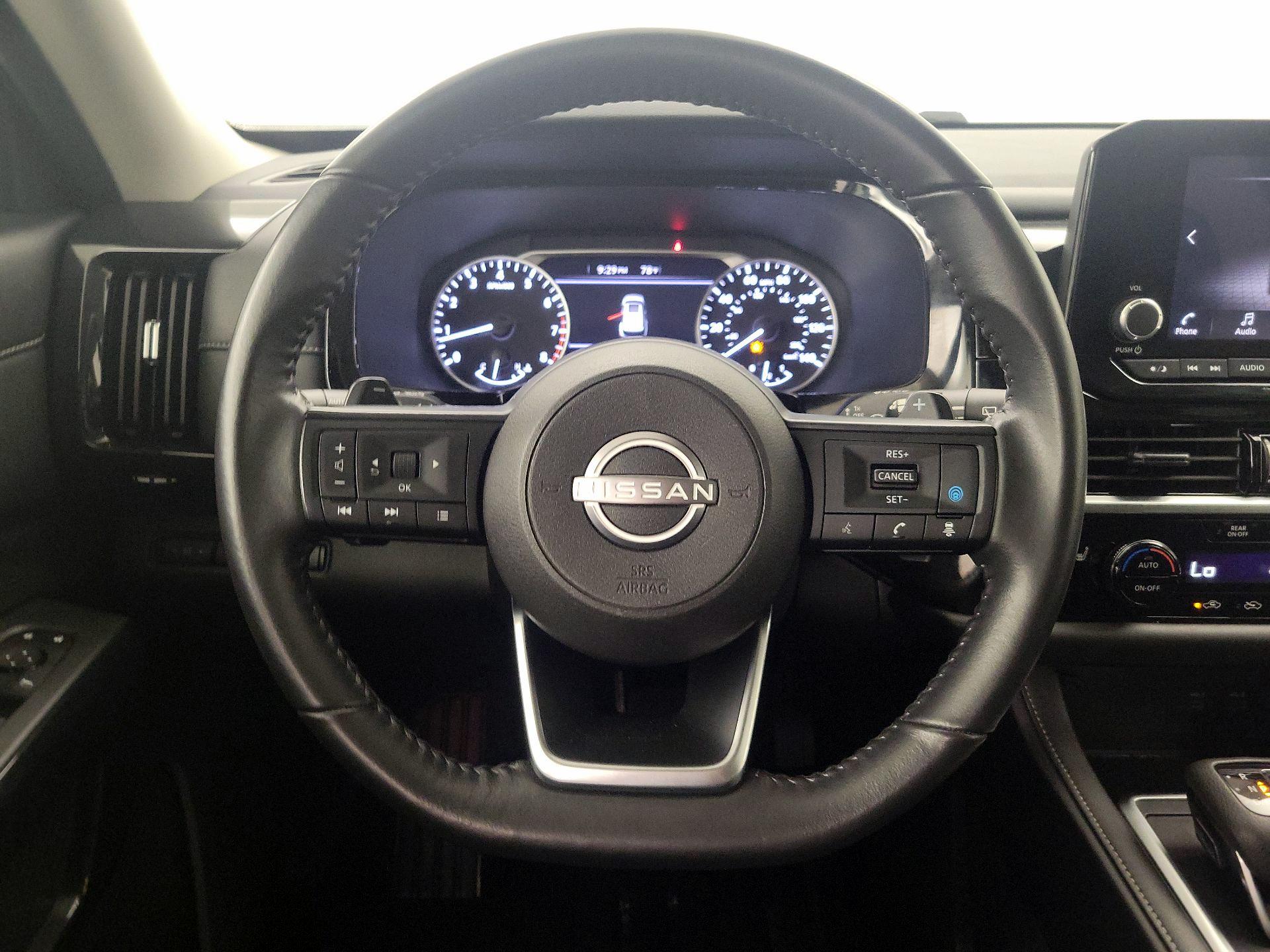 Thumbnail: 2024 Nissan Pathfinder - 10
