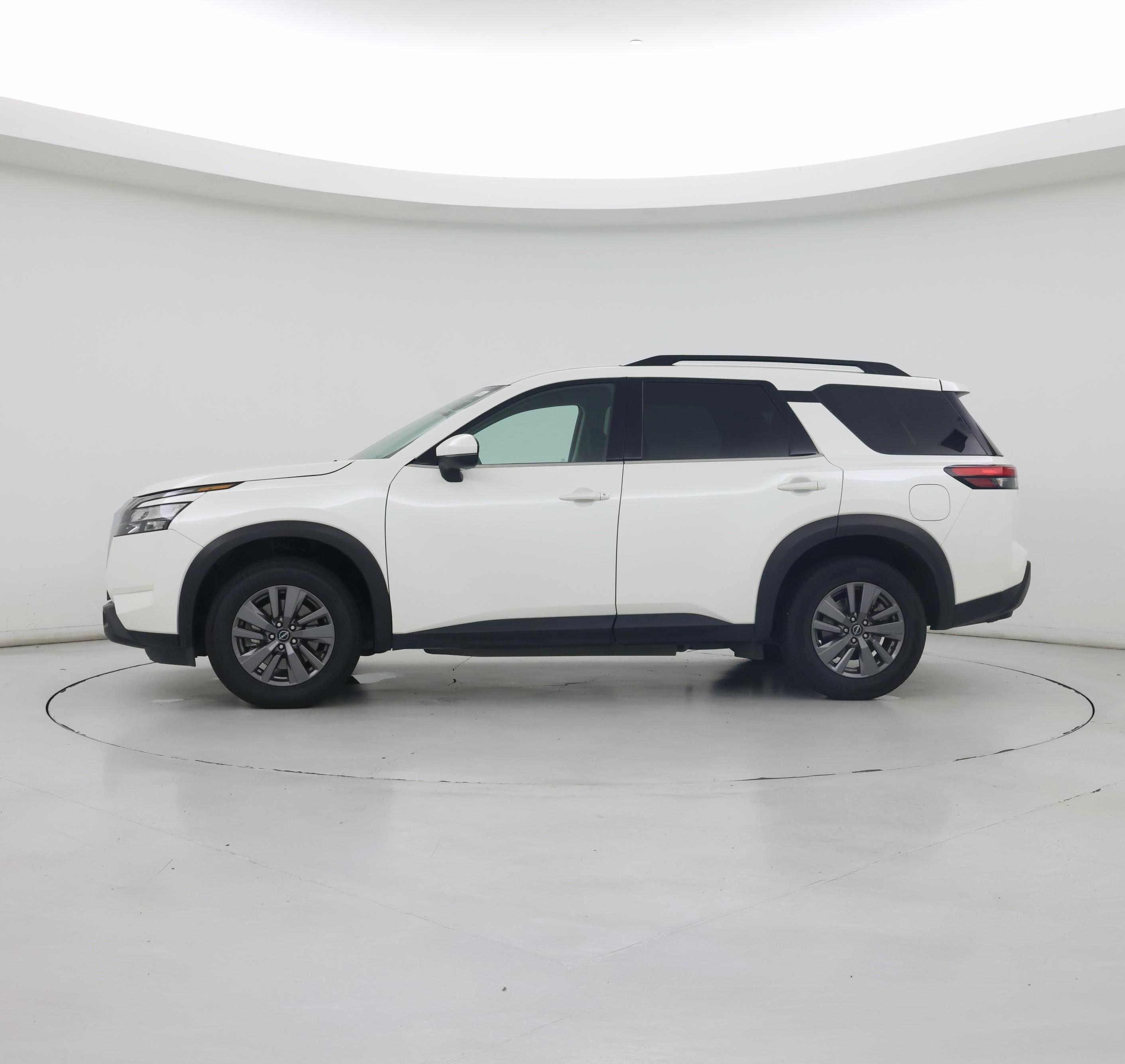 Thumbnail: 2024 Nissan Pathfinder - 3