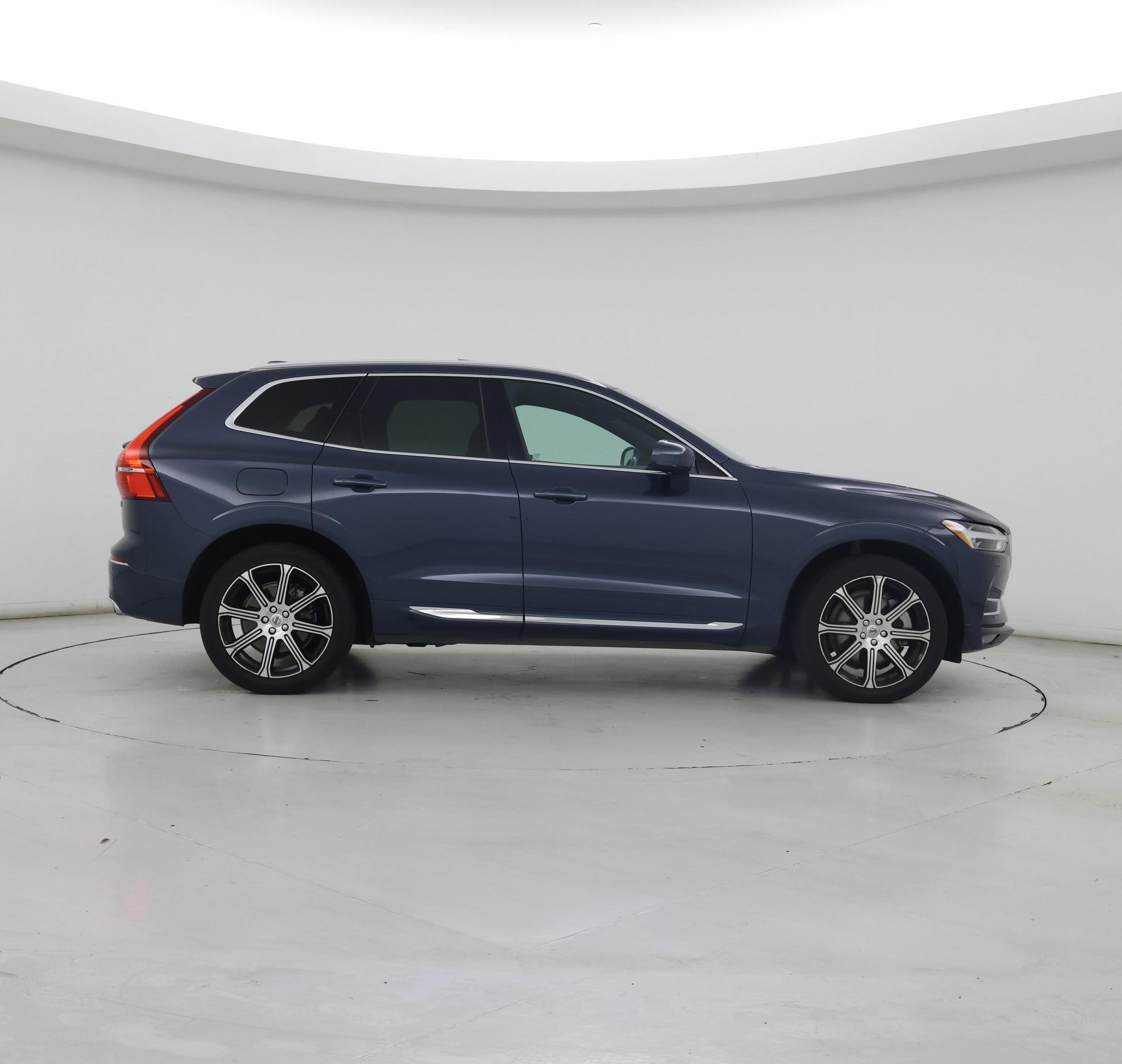 Thumbnail: 2020 Volvo XC60 - 7