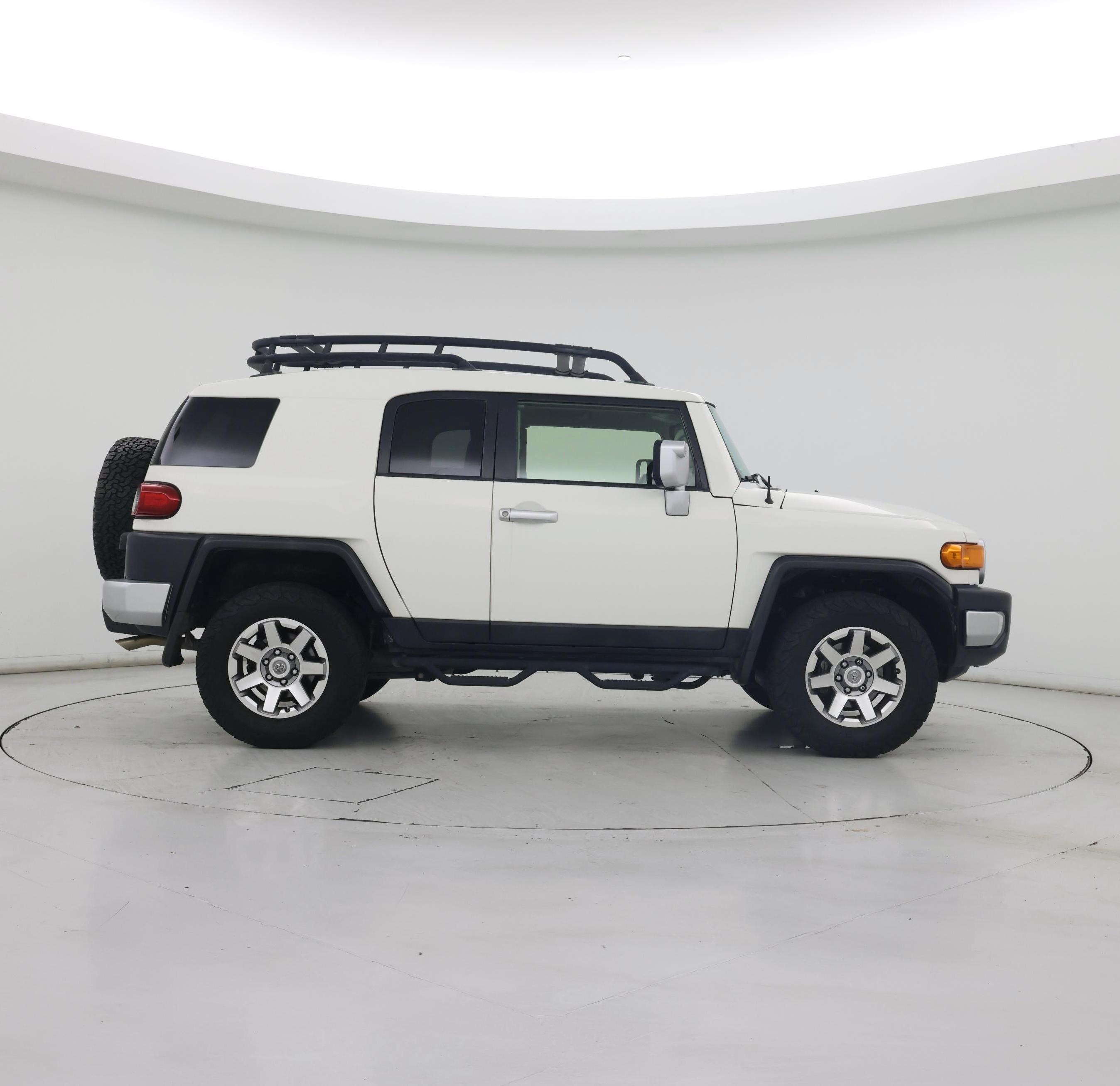 Thumbnail: 2014 Toyota FJ Cruiser - 7