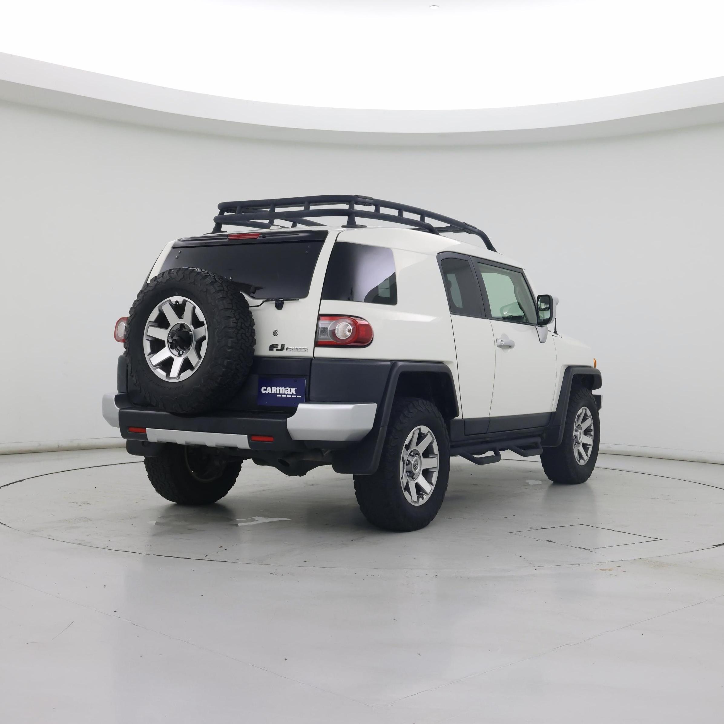 Thumbnail: 2014 Toyota FJ Cruiser - 8
