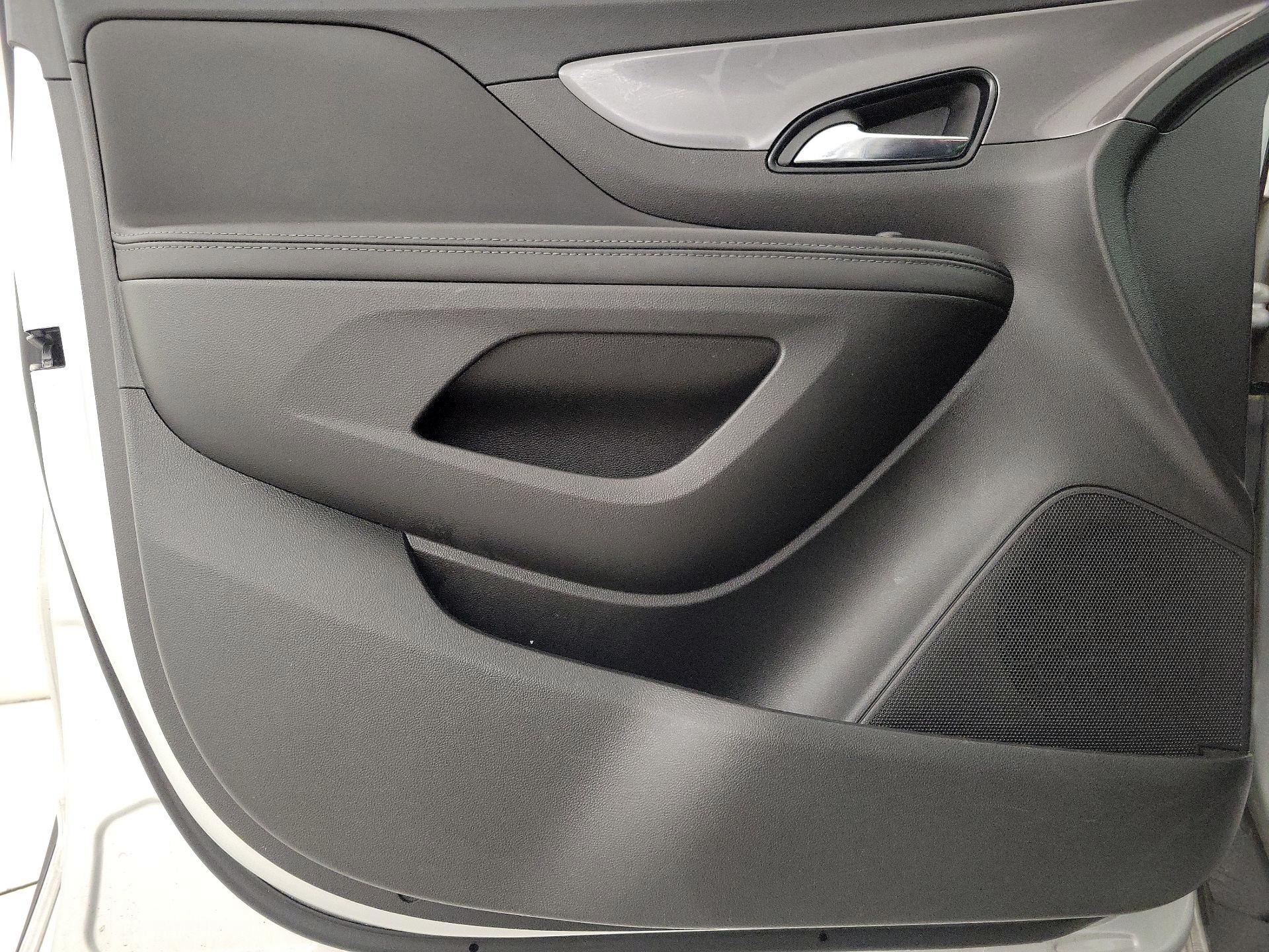 Thumbnail: 2022 Buick Encore - 12