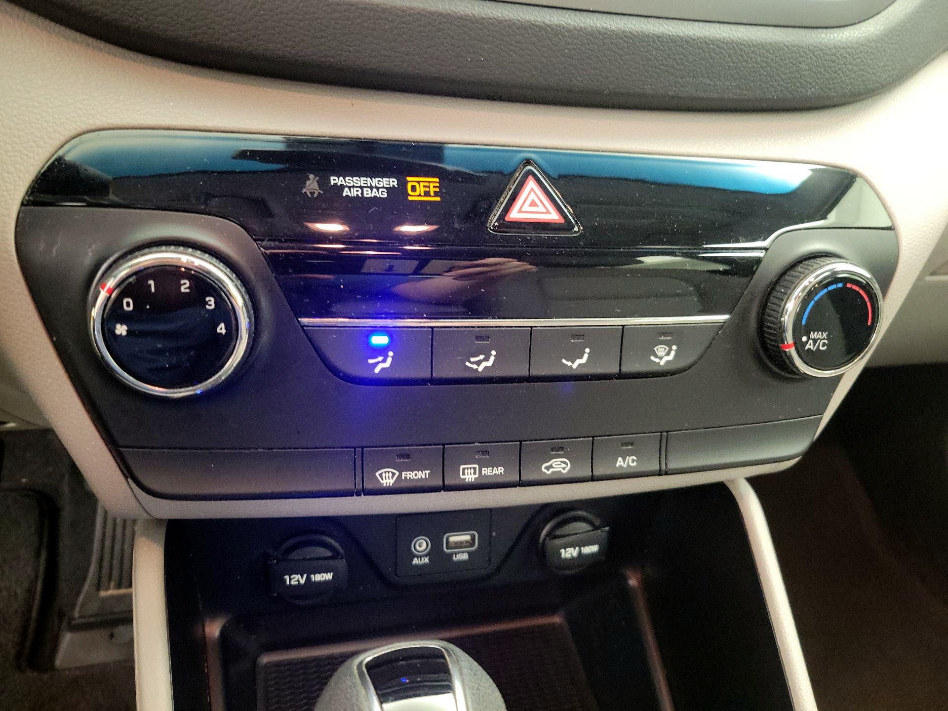 Thumbnail: 2016 Hyundai Tucson - 16