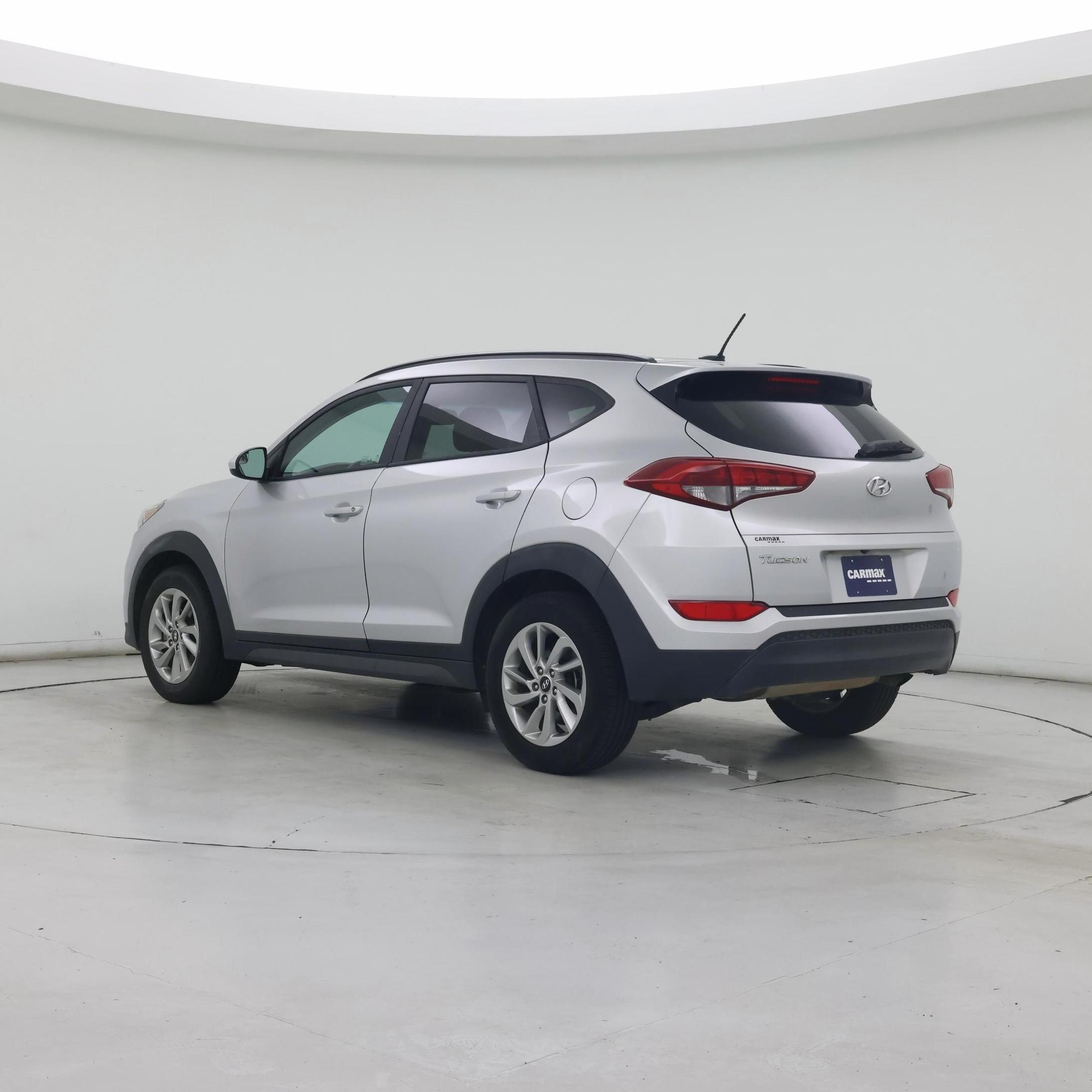 Thumbnail: 2016 Hyundai Tucson - 2