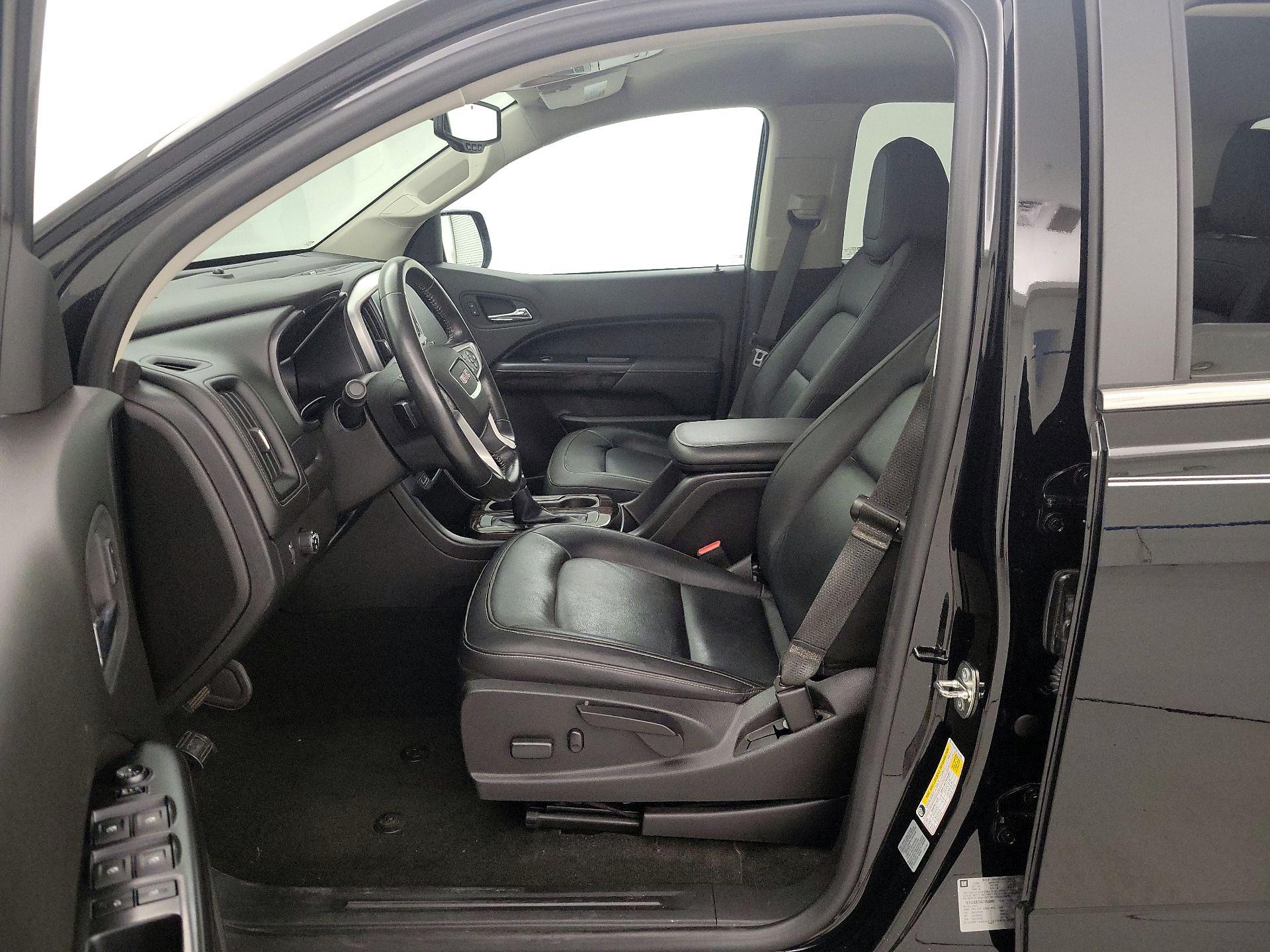 Thumbnail: 2016 GMC Canyon - 11