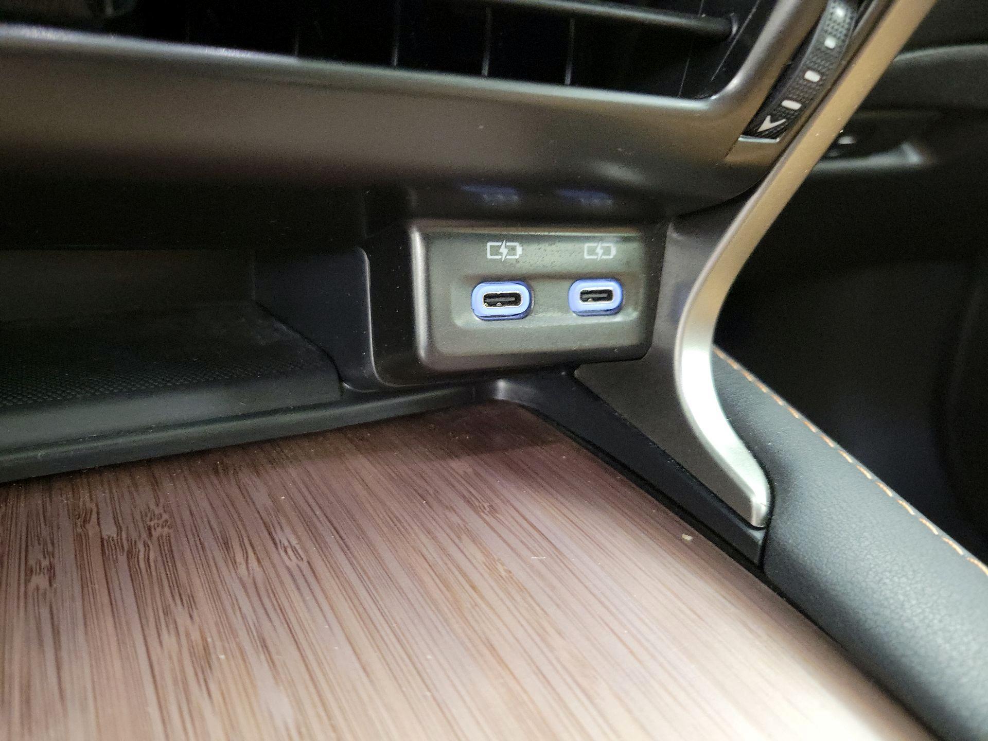 Thumbnail: 2024 Lexus RX - 18