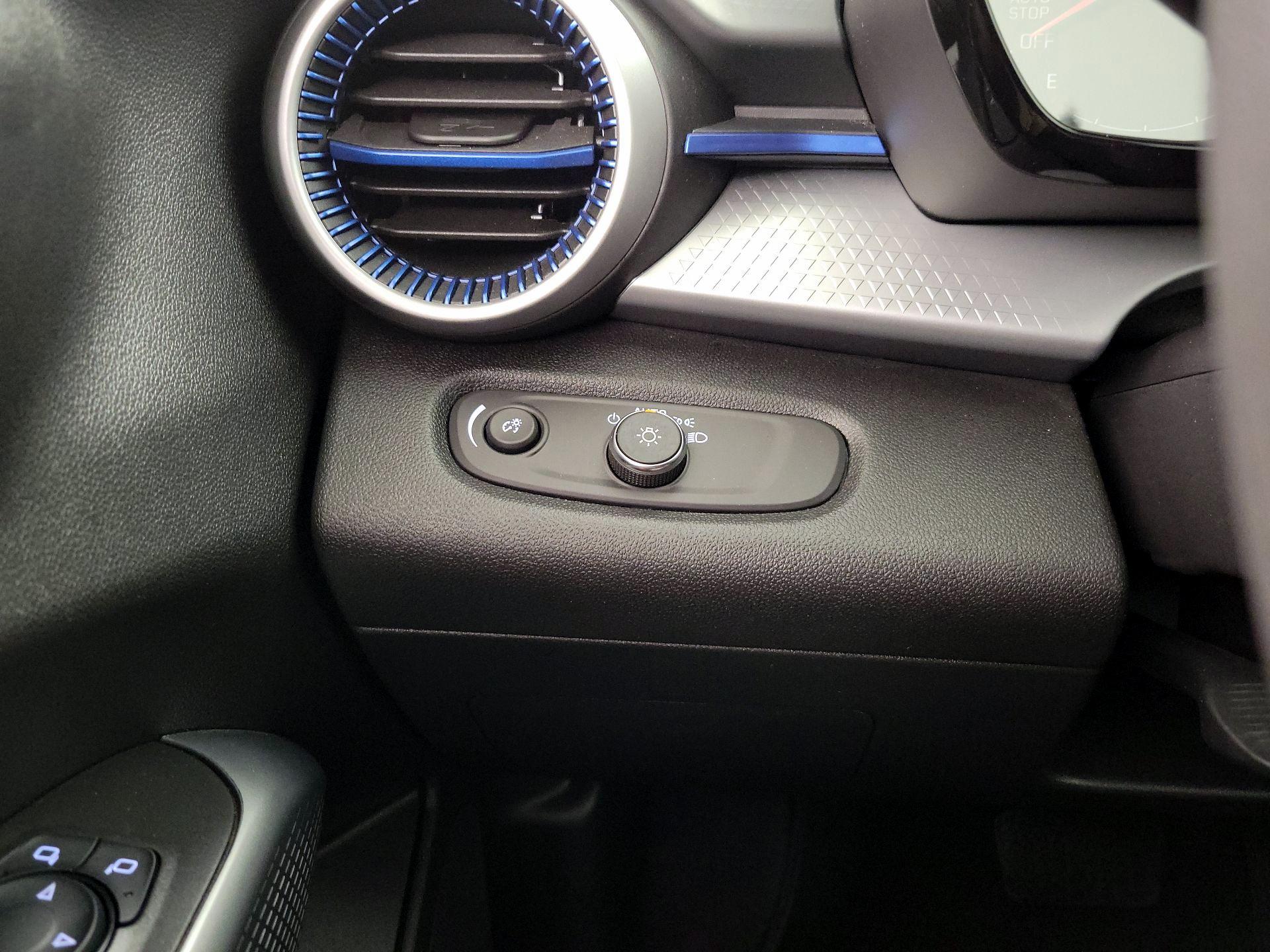 Thumbnail: 2025 Chevrolet Trax - 13