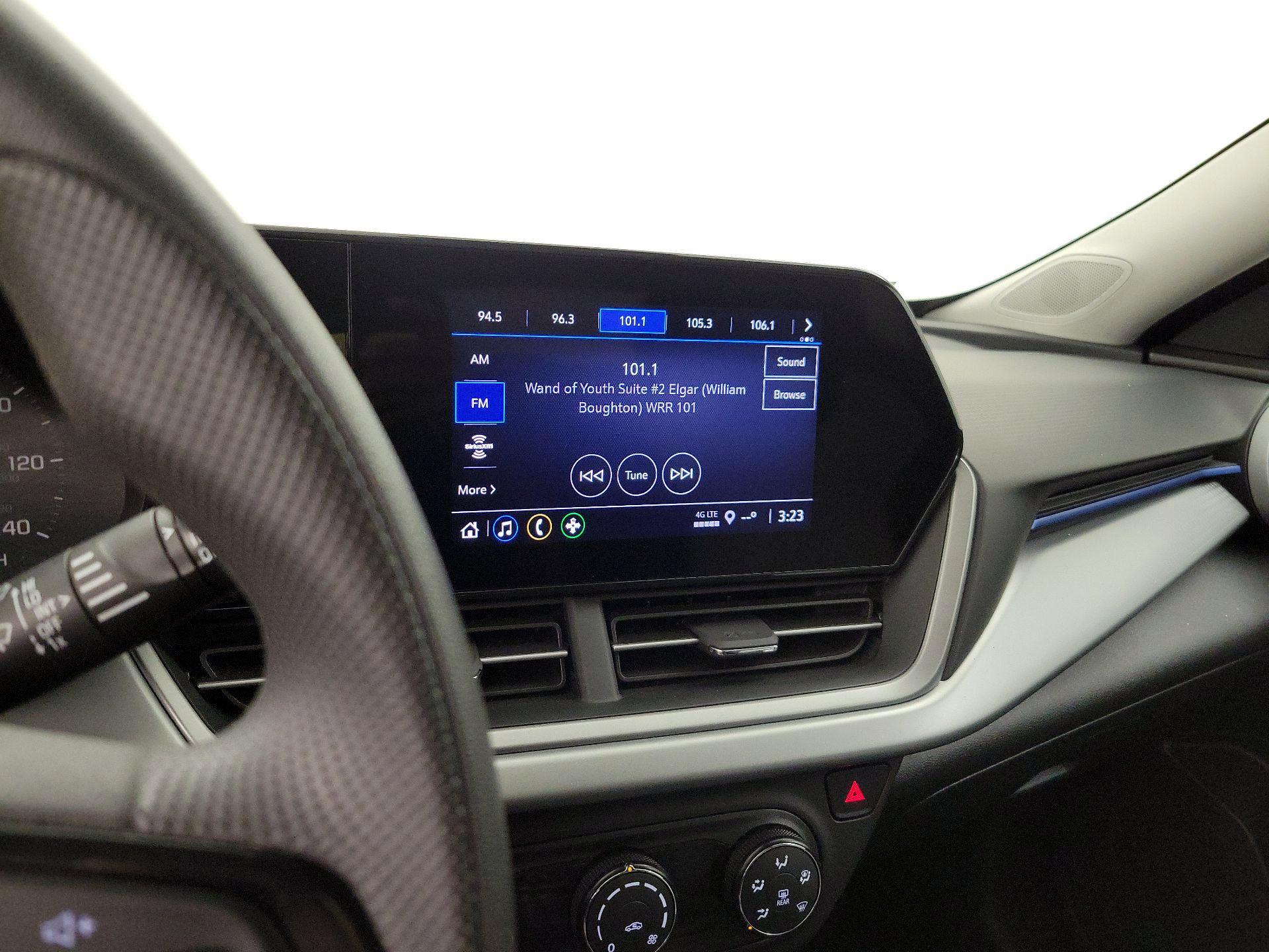 Thumbnail: 2025 Chevrolet Trax - 15