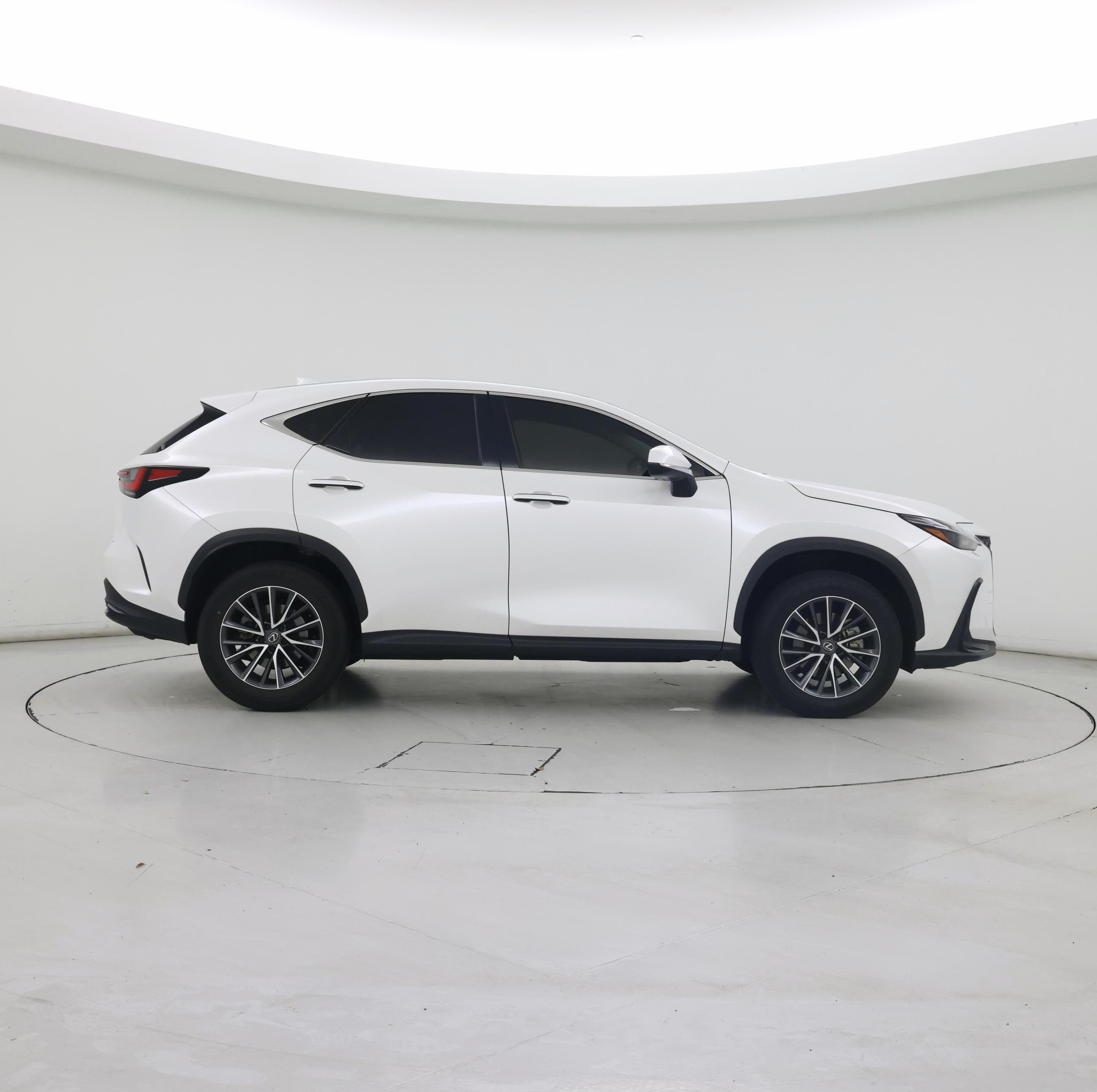 Thumbnail: 2024 Lexus NX - 7