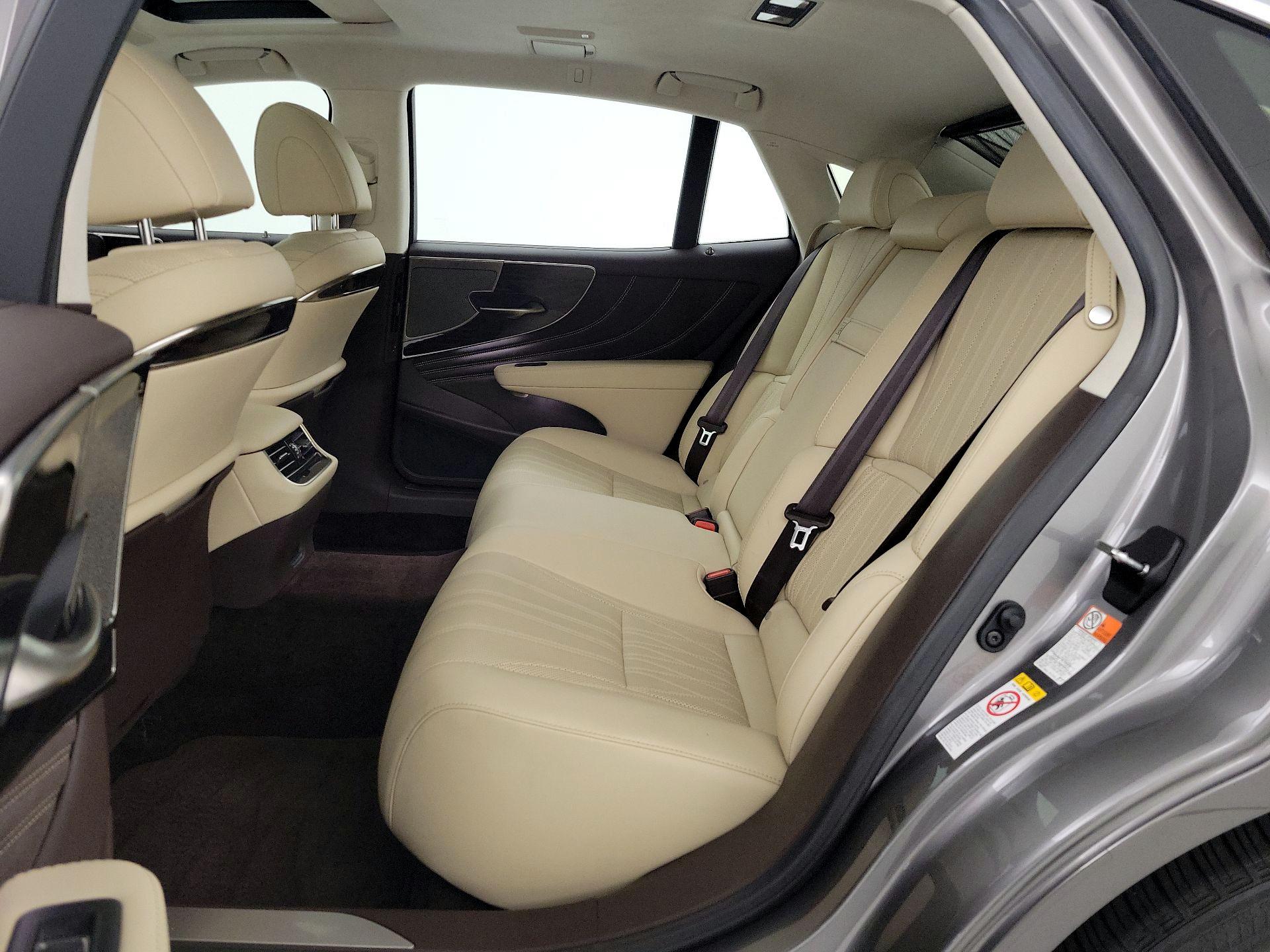 Thumbnail: 2018 Lexus LS - 20