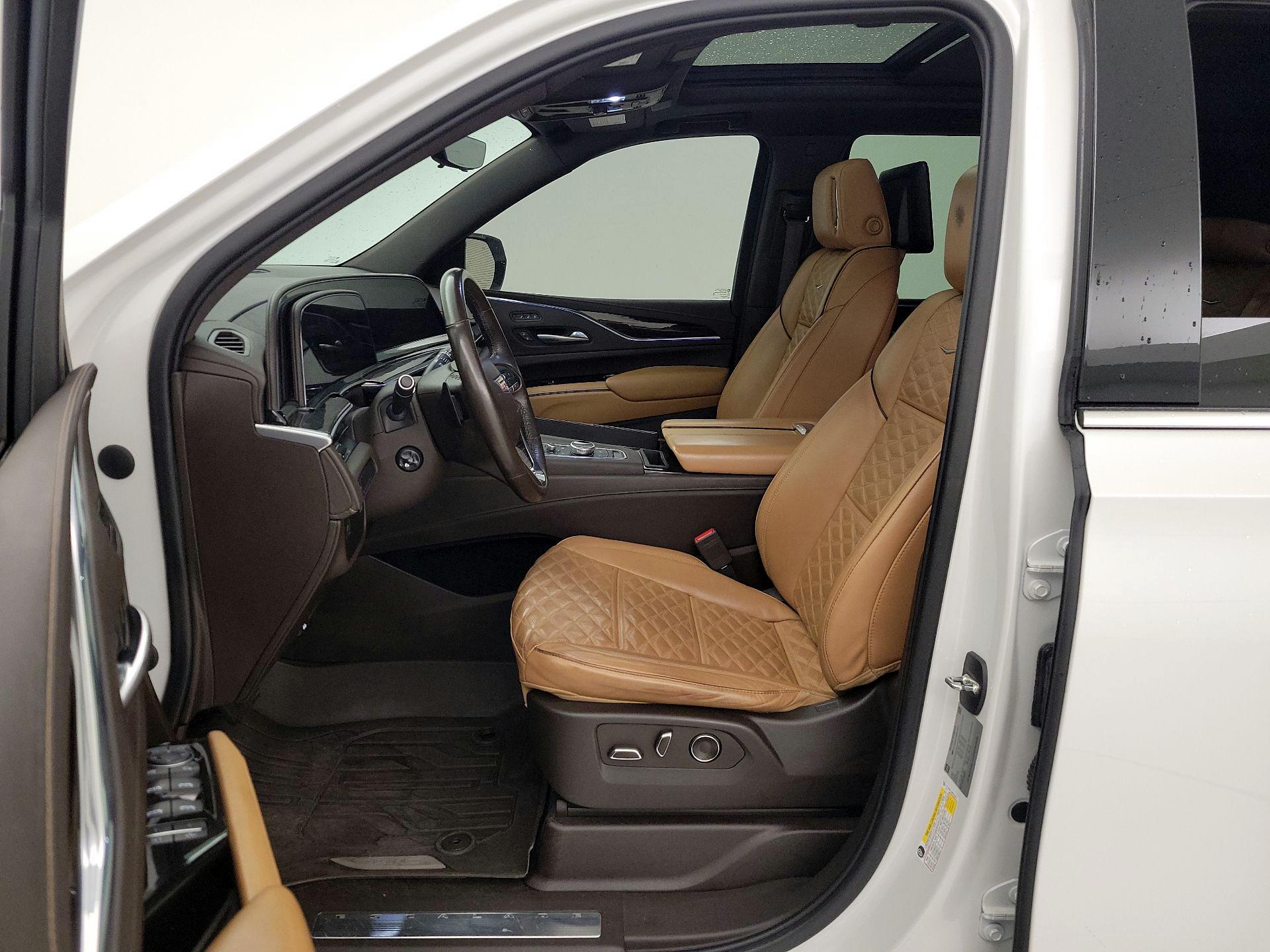 Thumbnail: 2021 Cadillac Escalade - 11