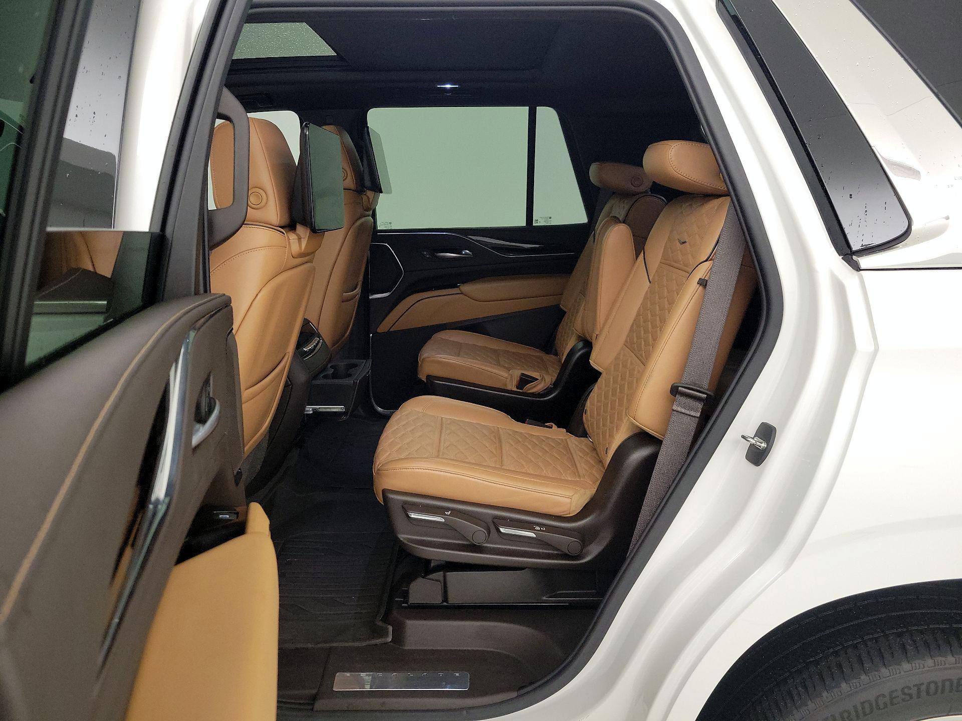 Thumbnail: 2021 Cadillac Escalade - 20