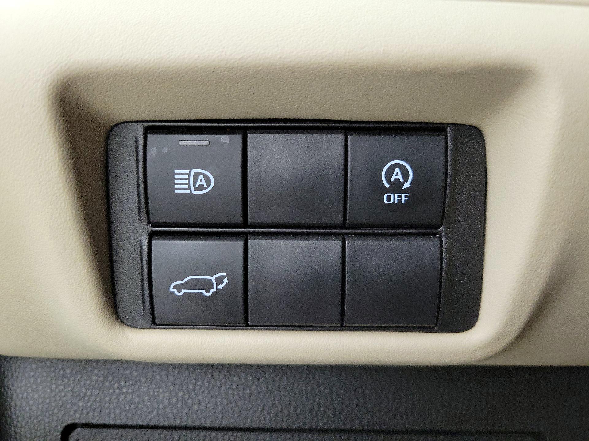 Thumbnail: 2024 Toyota Highlander - 13