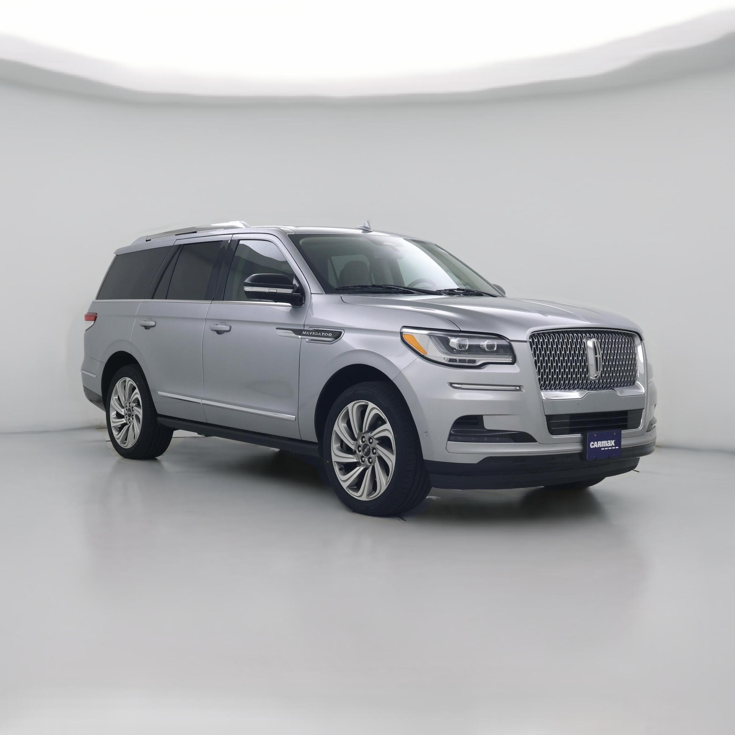 Thumbnail: 2022 Lincoln Navigator - 1