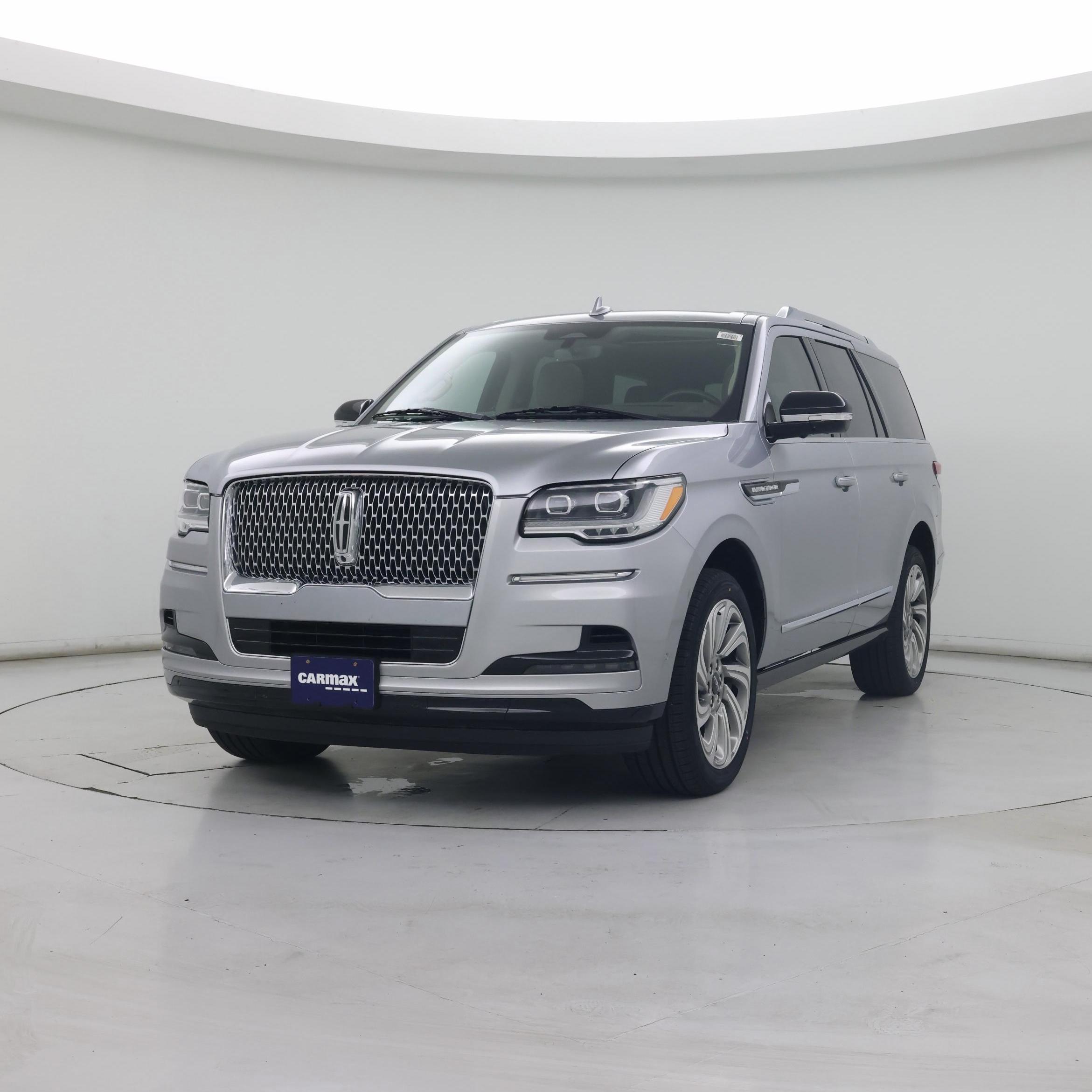 Thumbnail: 2022 Lincoln Navigator - 4