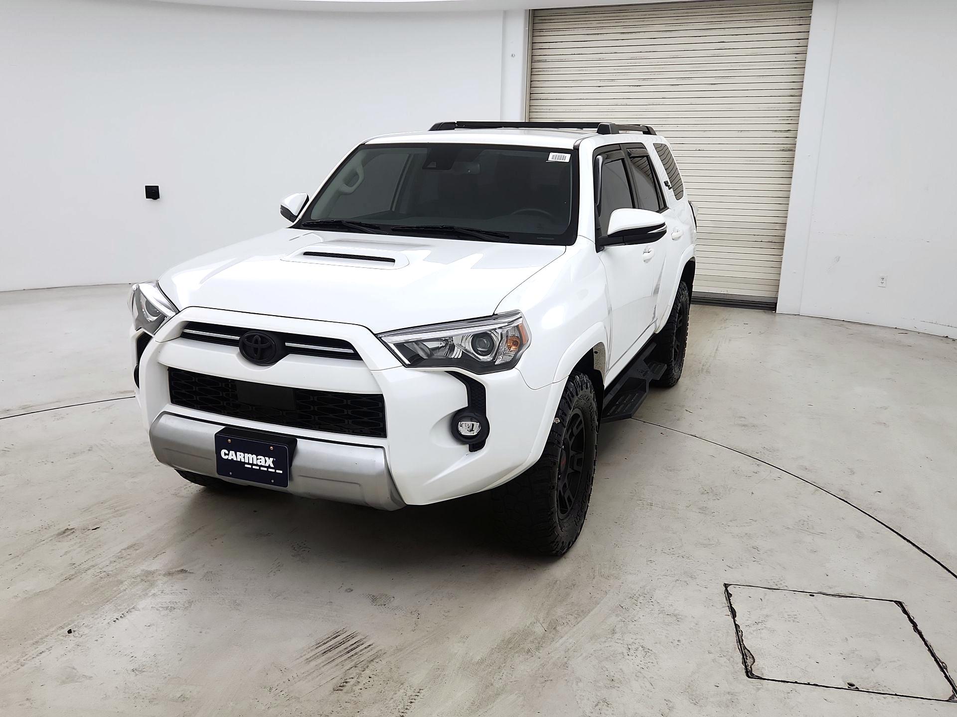 Thumbnail: 2022 Toyota 4Runner - 3