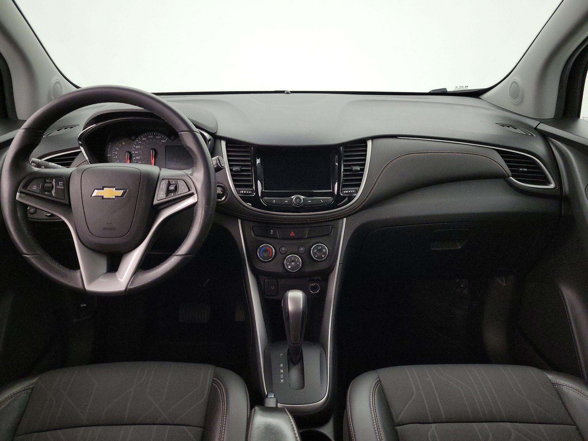 Thumbnail: 2022 Chevrolet Trax - 9