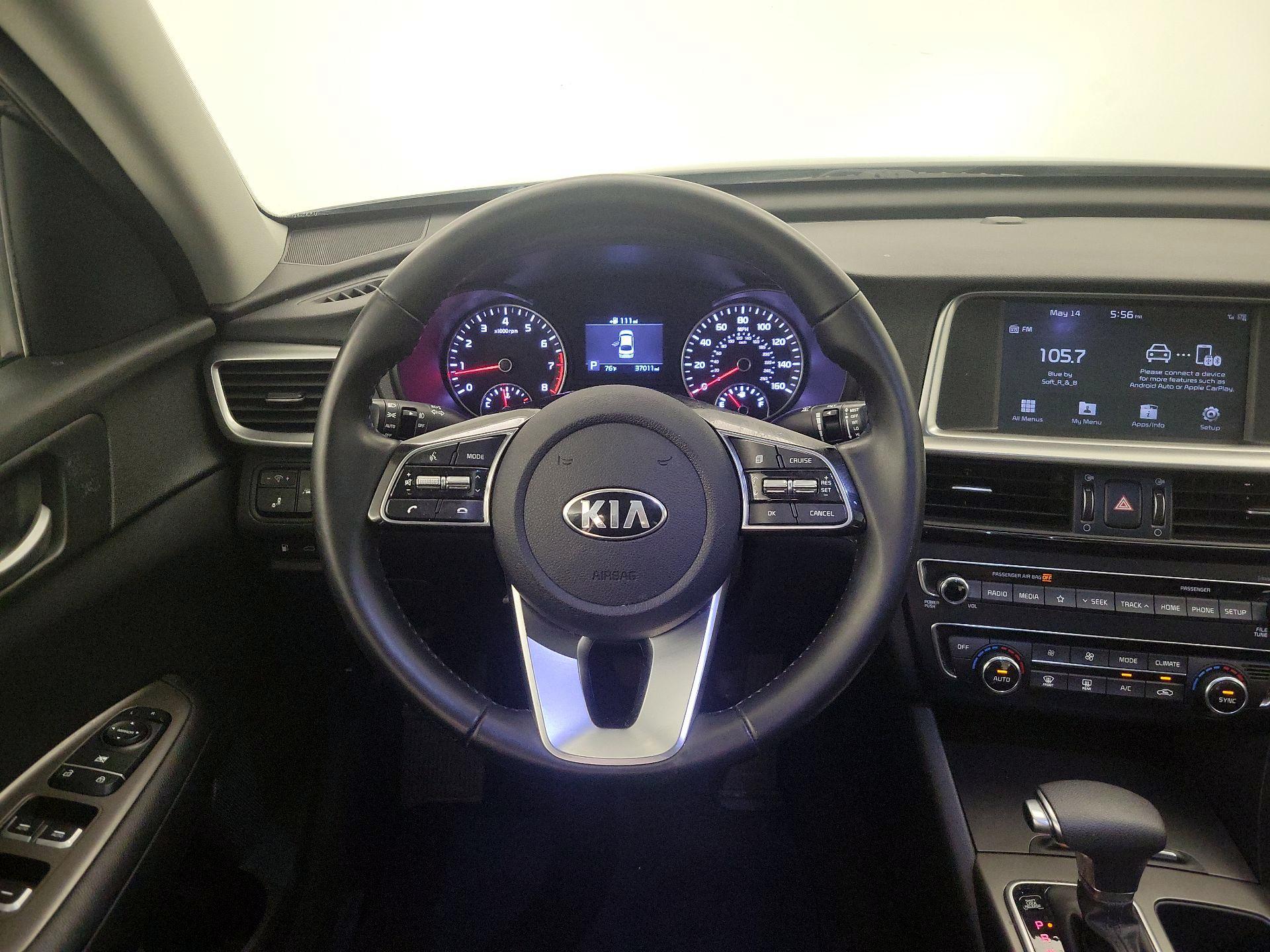 Thumbnail: 2019 Kia Optima - 10