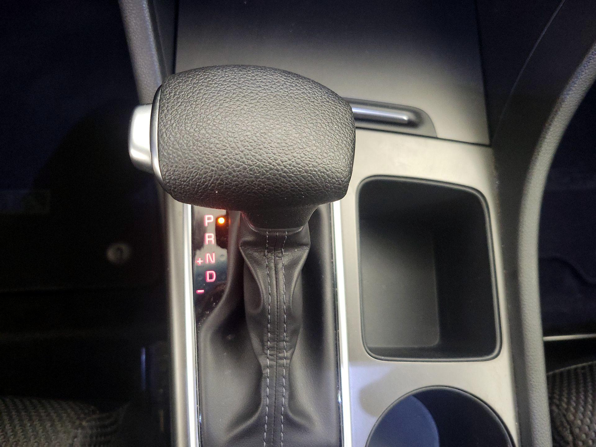 Thumbnail: 2019 Kia Optima - 17